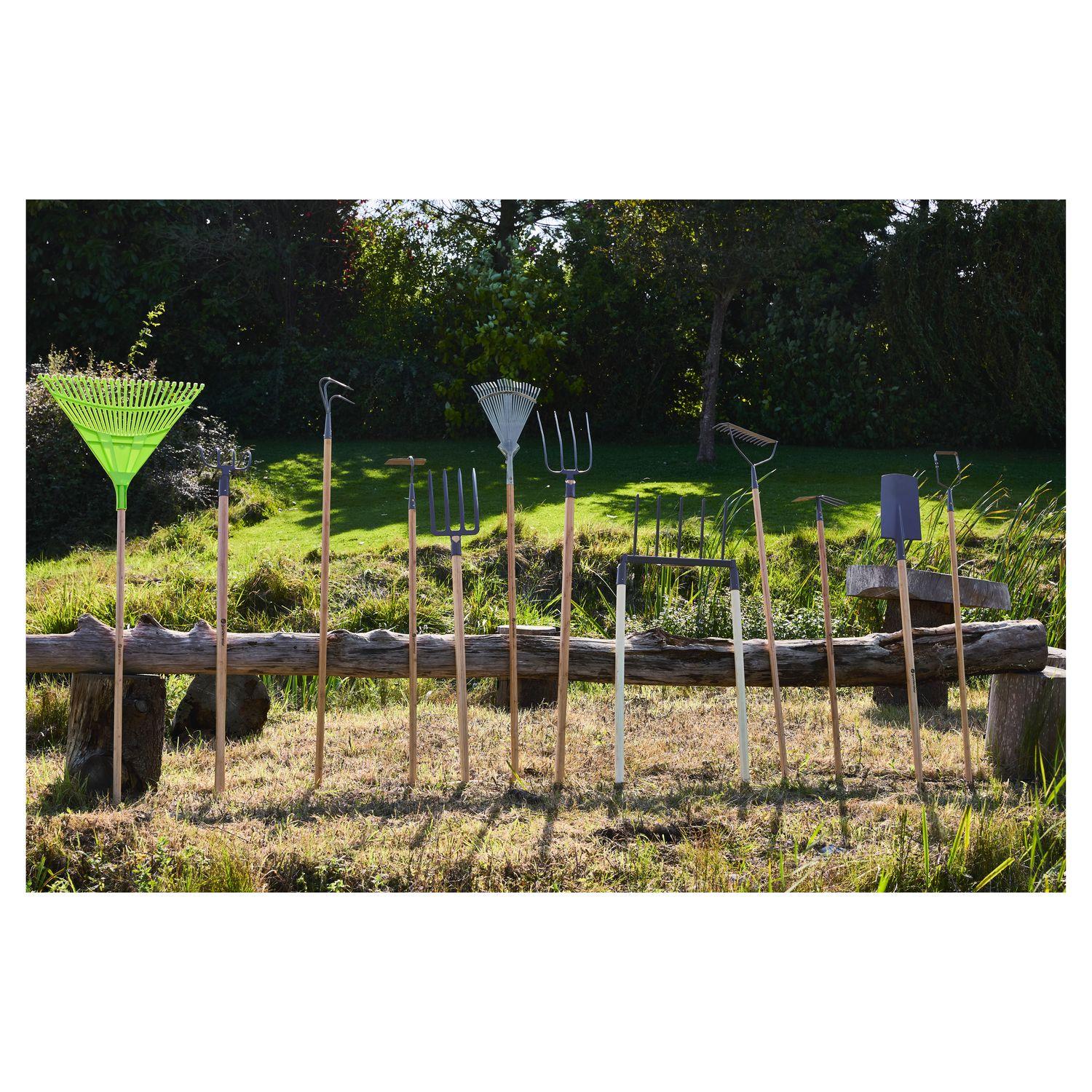 Voir la diapositive 2 : GARDENSTAR Houe manche en bois de bambou L120 cm