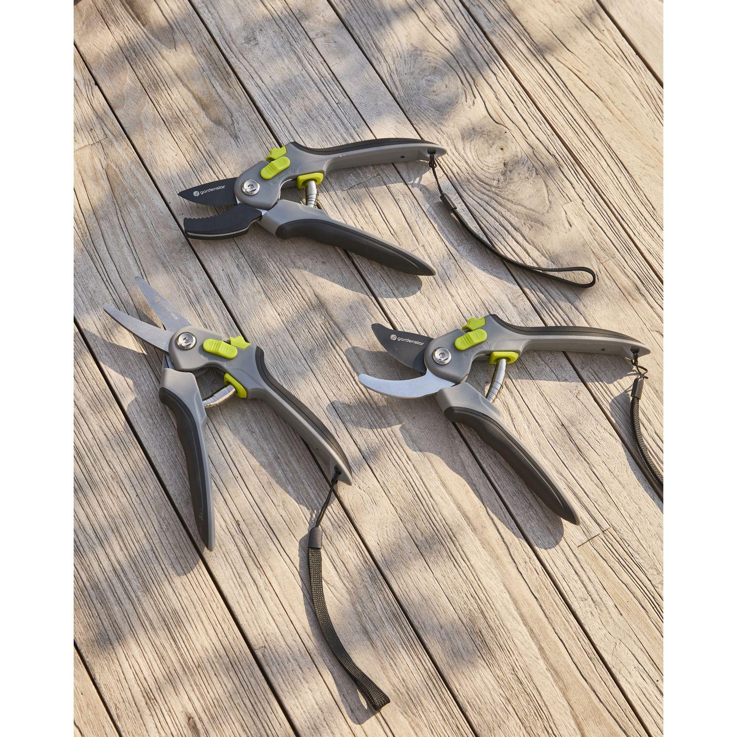 Voir la diapositive 4 : GARDENSTAR Sécateur à fleur à ouverture réglable - 22,5 cm