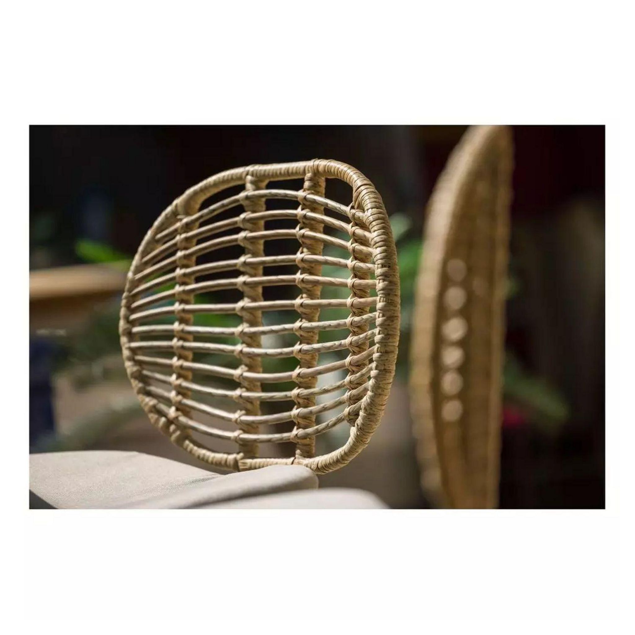 Voir la diapositive 6 : JARDILINE Lot de 2 chaises de jardin - Résine tressée - Beige - FLORES