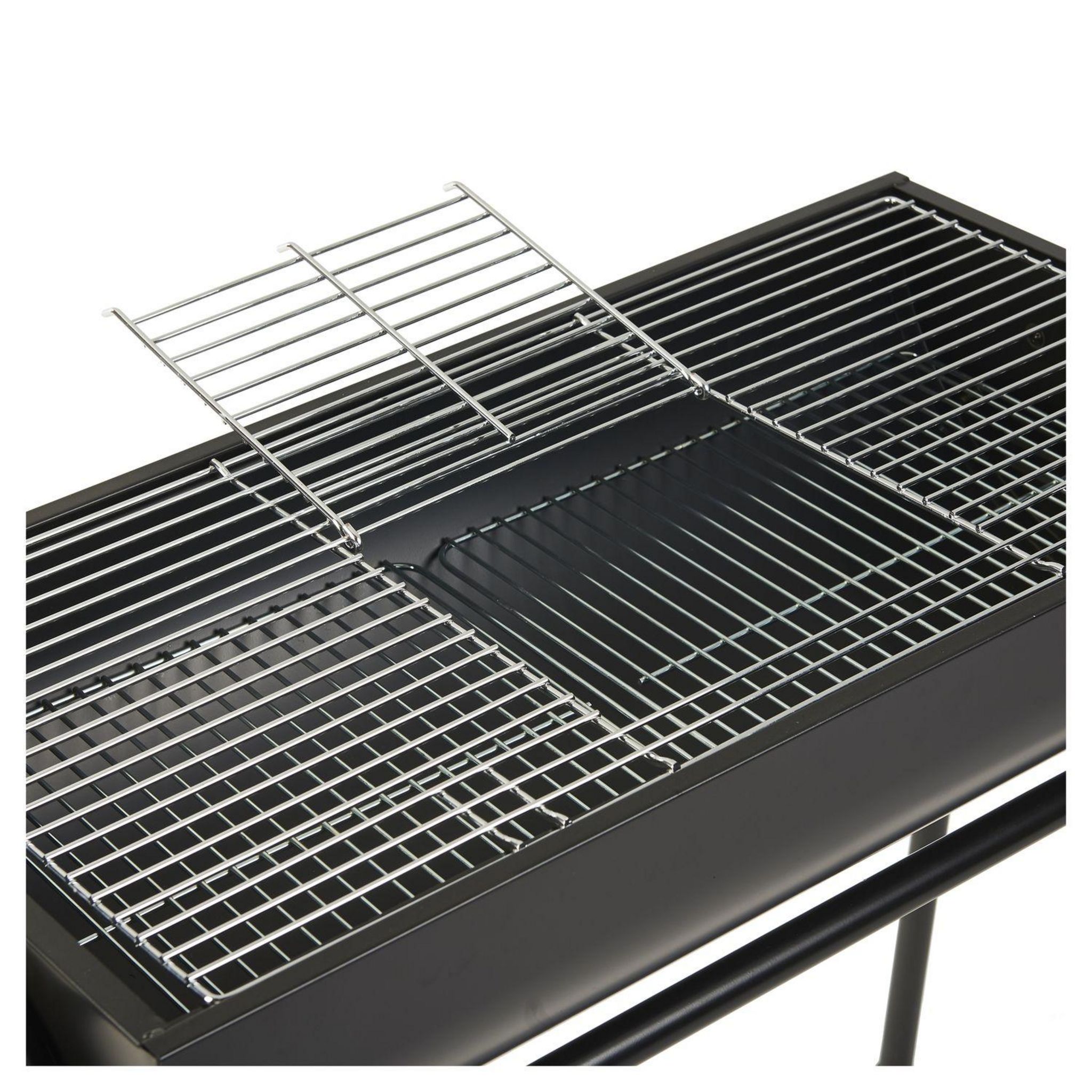 Voir la diapositive 2 : GARDENSTAR Barbecue demi tonneau