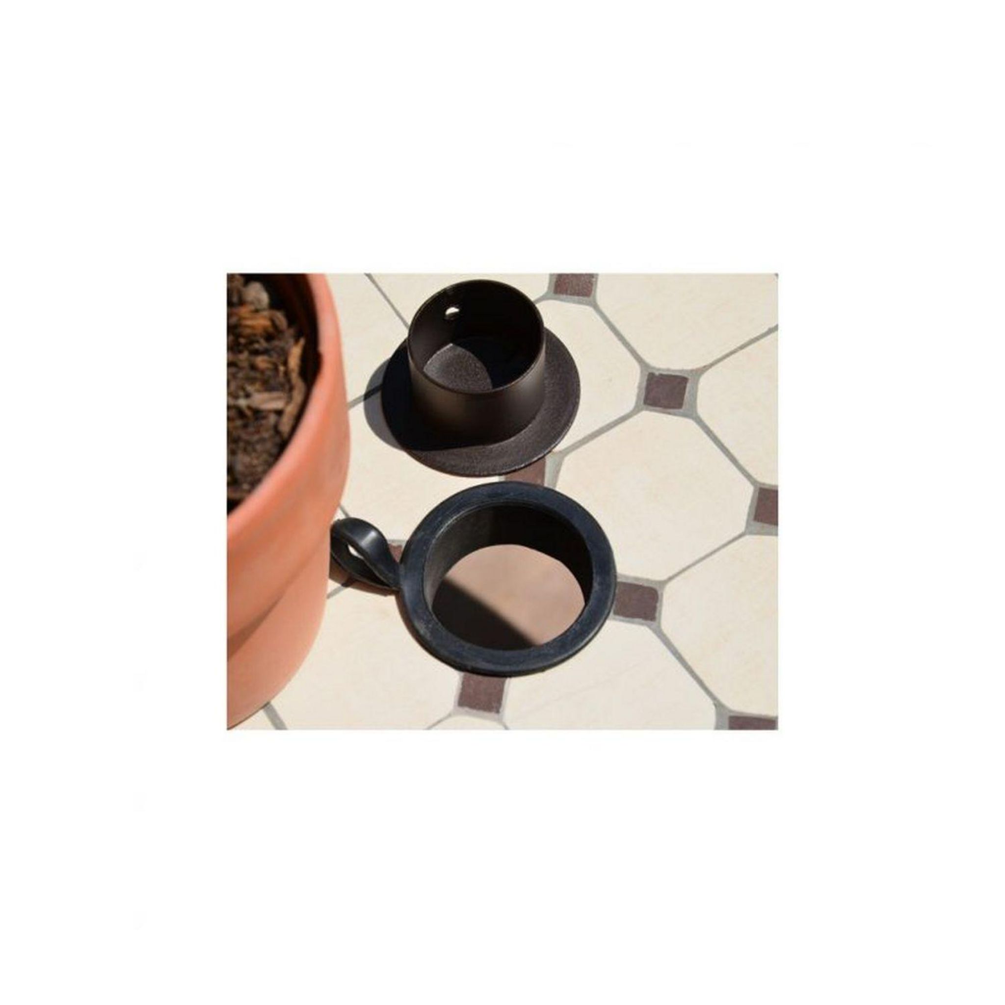 Voir la diapositive 3 : GIVEX Table de jardin - 2/4 places - Acier/Béton - Marron foncé - MOSAIQUE