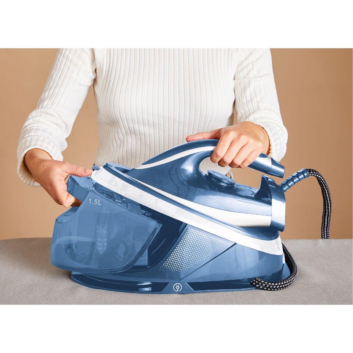 QILIVE Centrale vapeur Q.5691 - Bleu