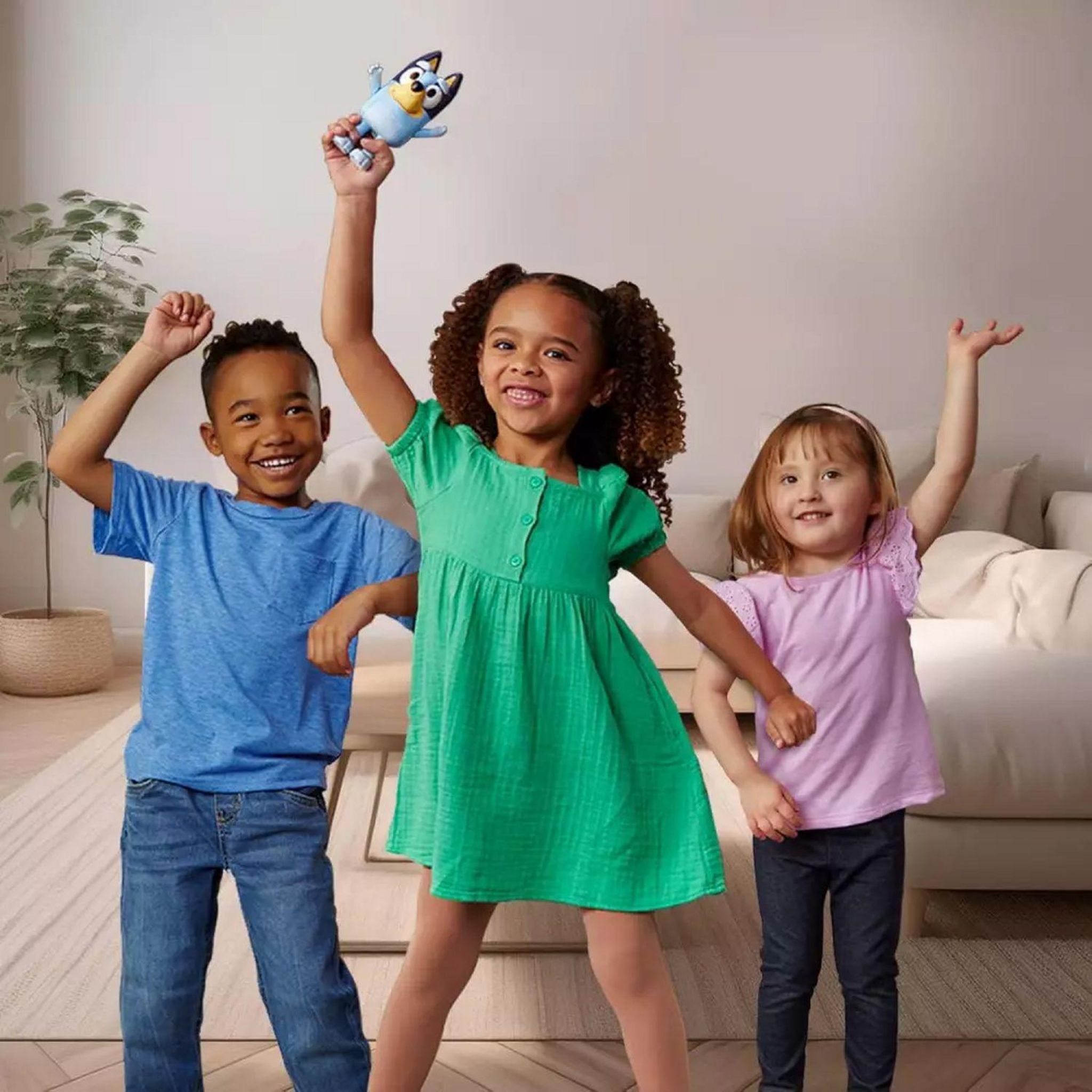 Voir la diapositive 8 : MOOSE Jeu de Cache-Cache Bluey avec Minuterie, Sons et Danses pour Enfants, Trouve la Figurine et Amuse-toi !