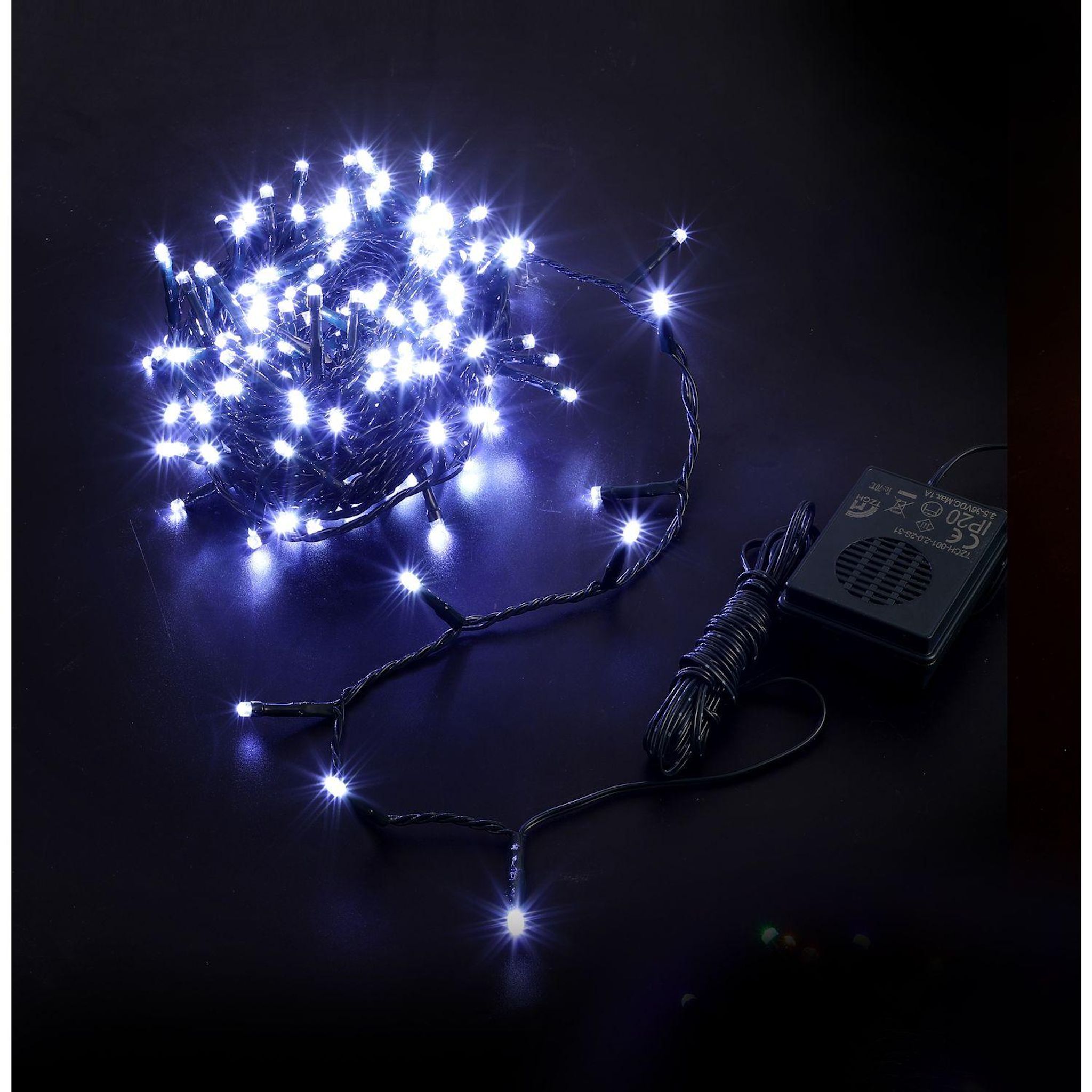 ACTUEL ACTUEL Gurilande Intérieur 200 LED Blanc Froid 10m 8 fonctions