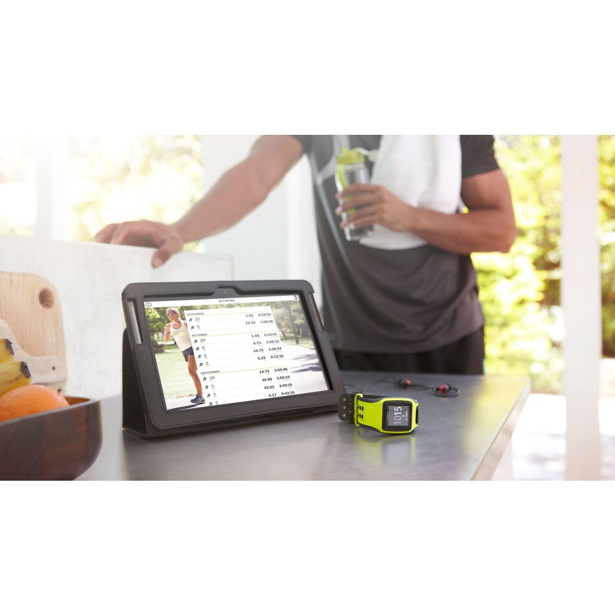 TOMTOM Montre connectée - Runner - Bluetooth