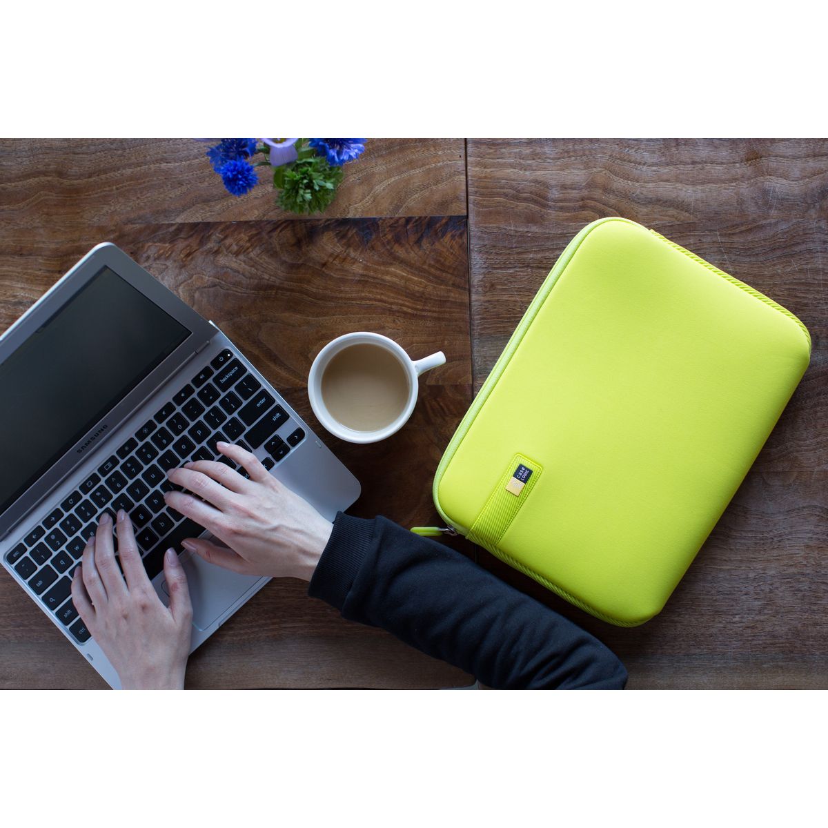 CASE LOGIC Housse LAPS116 port royal 16 pouces