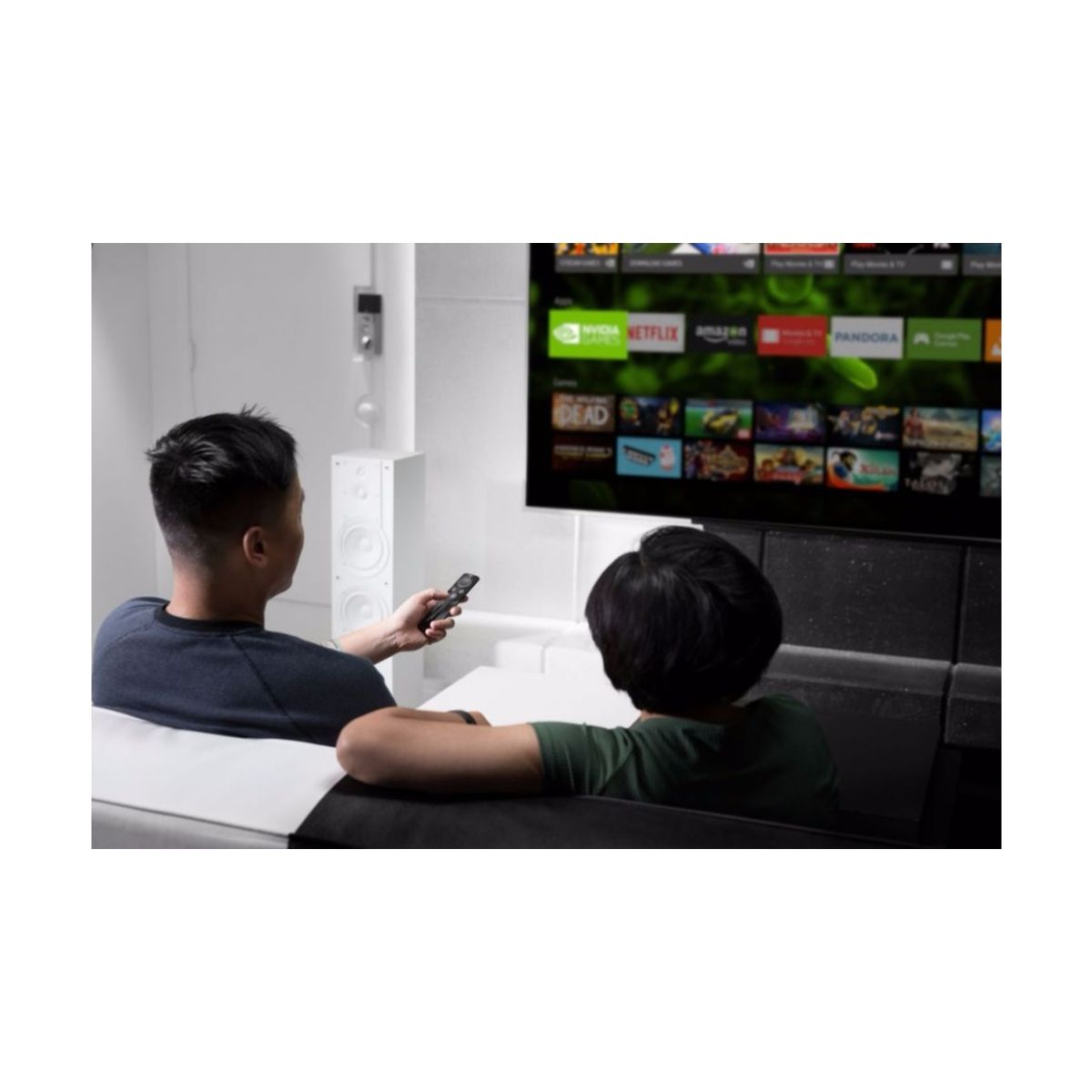 NVIDIA Récepteur multimédia SHIELD TV numérique 4K + télécommande