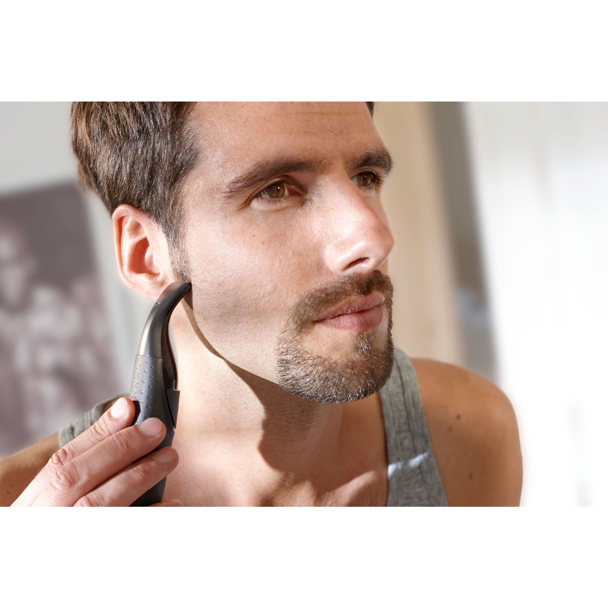 Voir la diapositive 5 : PHILIPS Tondeuse de précision MG1100/16 Multigroom series 1000