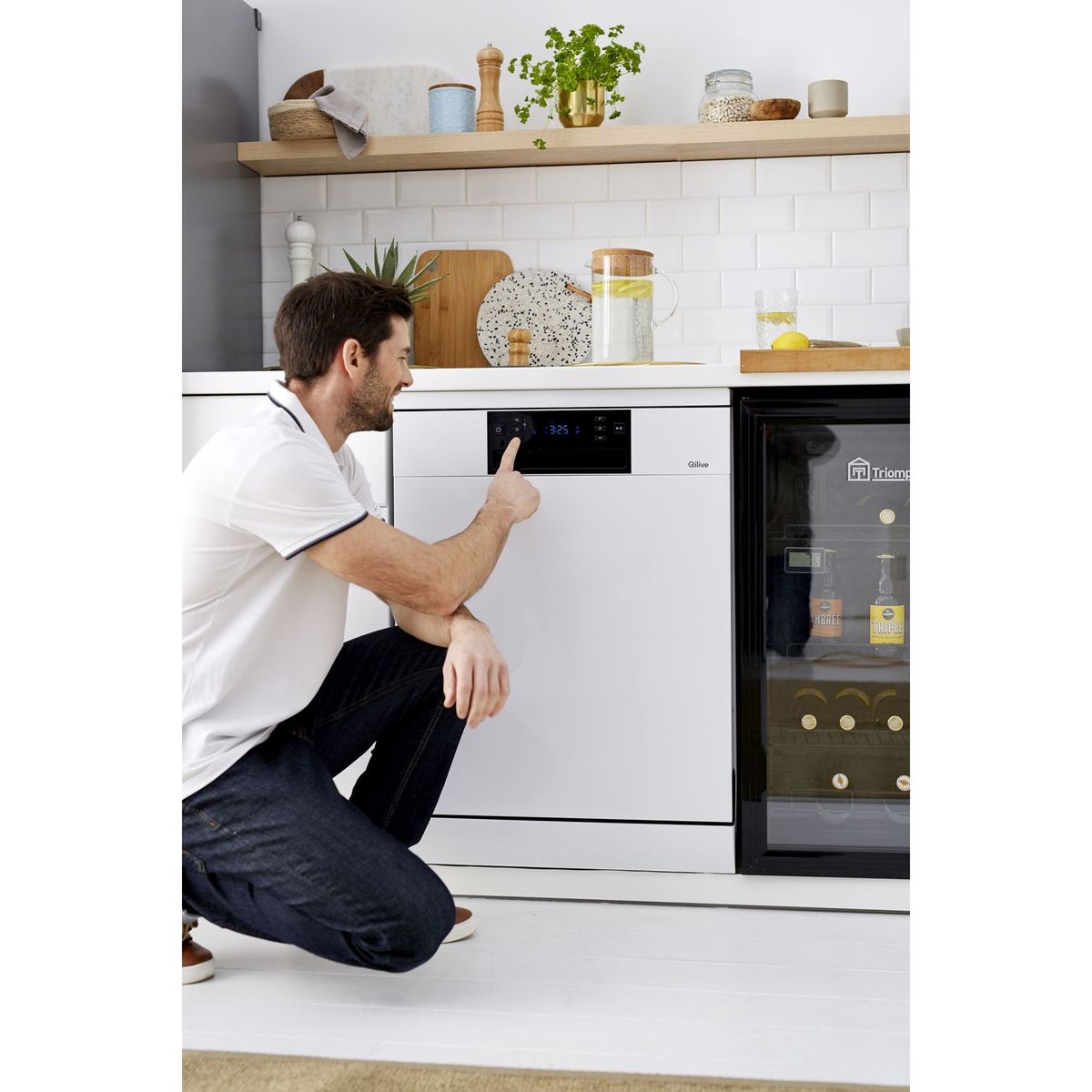 QILIVE Lave-vaisselle pose libre 134913 Q.6598, 14 couverts, 60 cm, 44 dB, 8 programmes