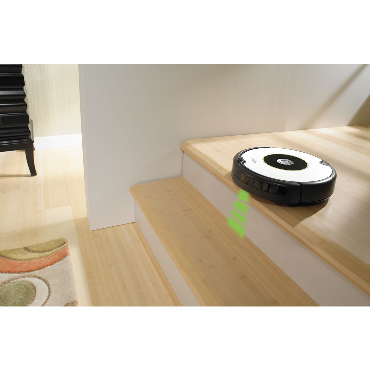 IROBOT Aspirateur robot Roomba 605