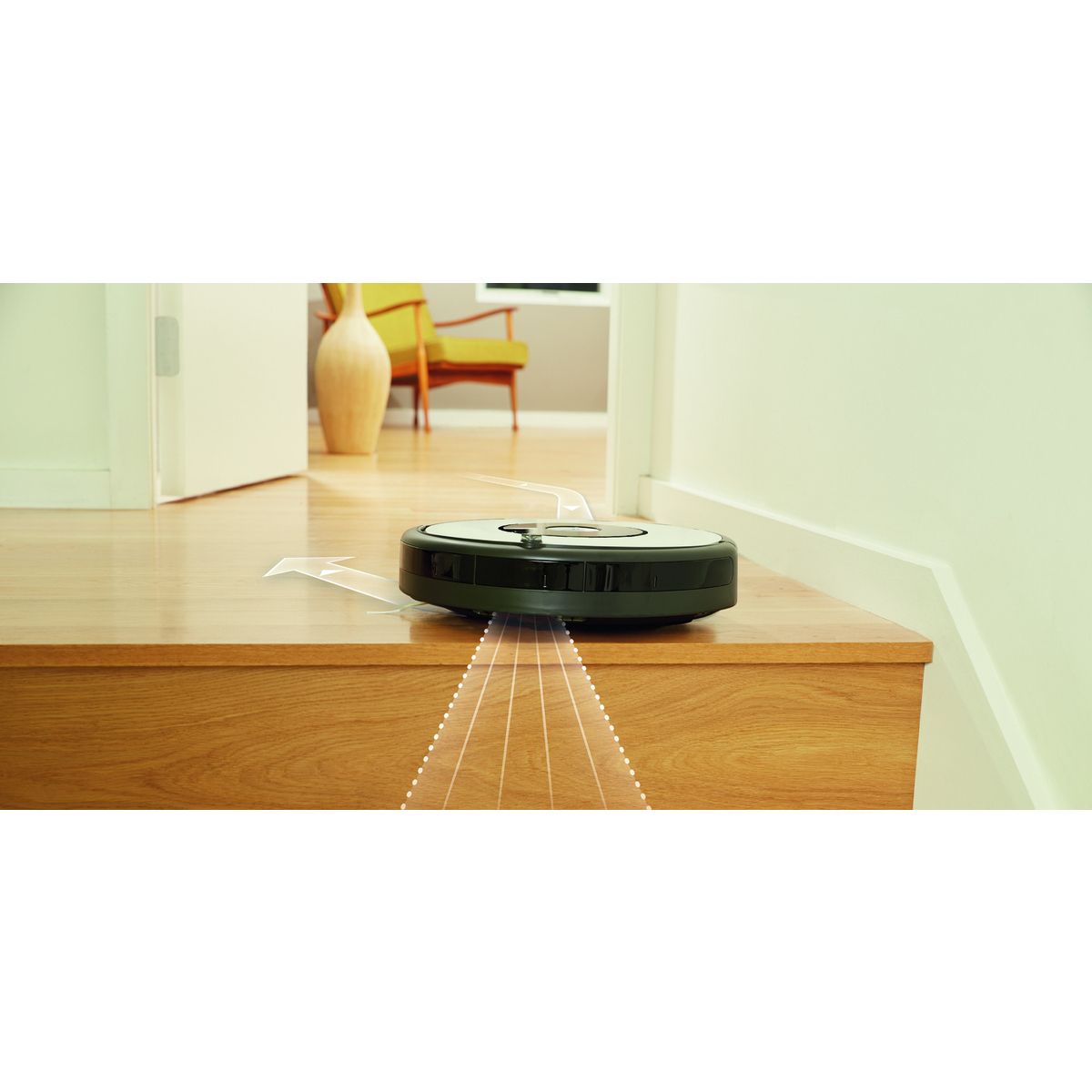 IROBOT Aspirateur robot Roomba 605