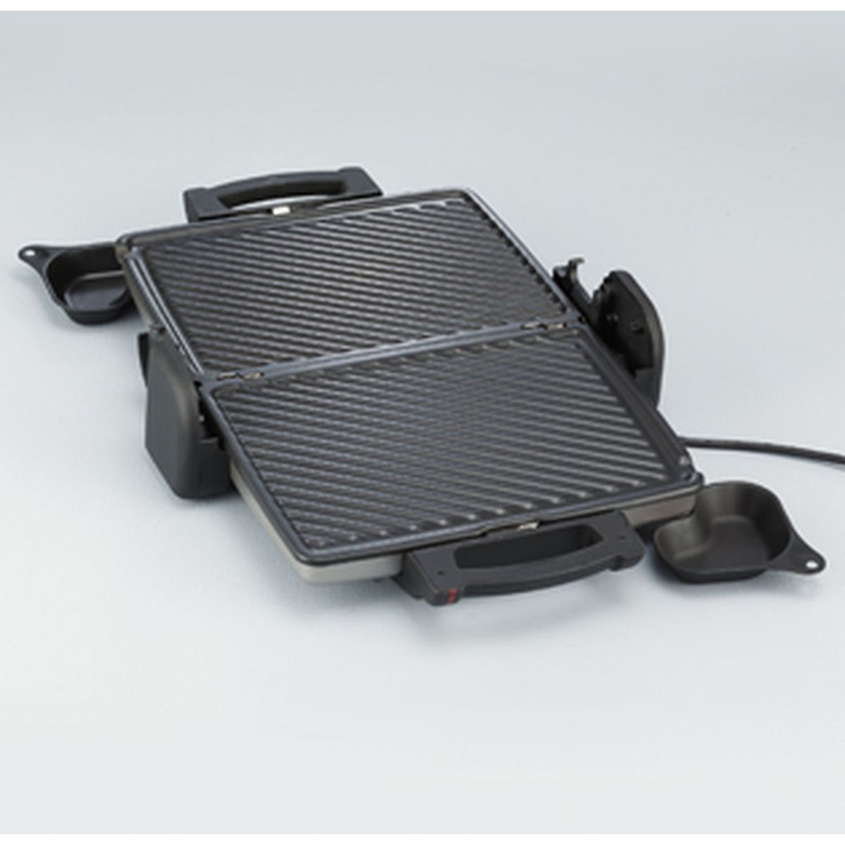 SEVERIN Grill viande - KG 2389