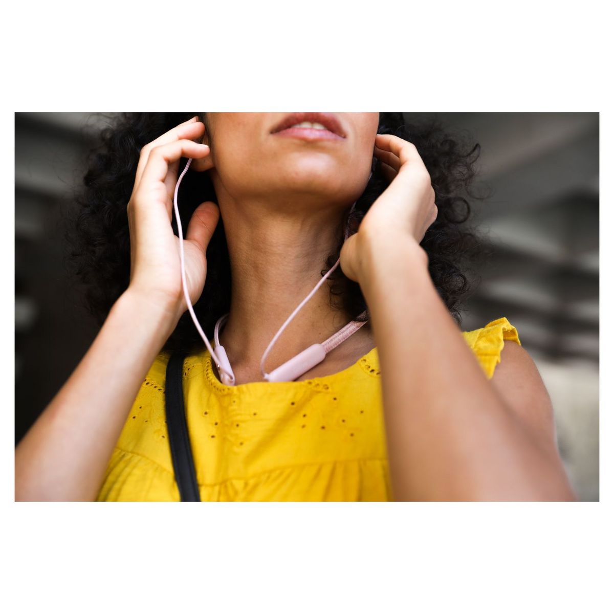 QILIVE Écouteurs sans fil Bluetooth - Rose - Q.1979