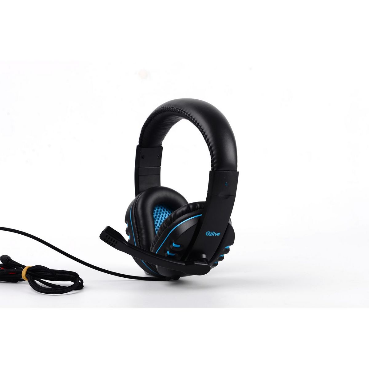 QILIVE Bundle Gaming 4 en 1 avec Clavier, Souris, Tapis de souris et Casque Noir