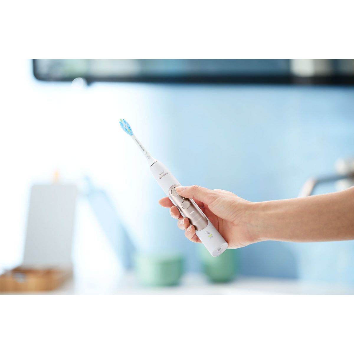 PHILIPS Brosse à dents électrique HX9601/03 Bluetooth Blanc et or