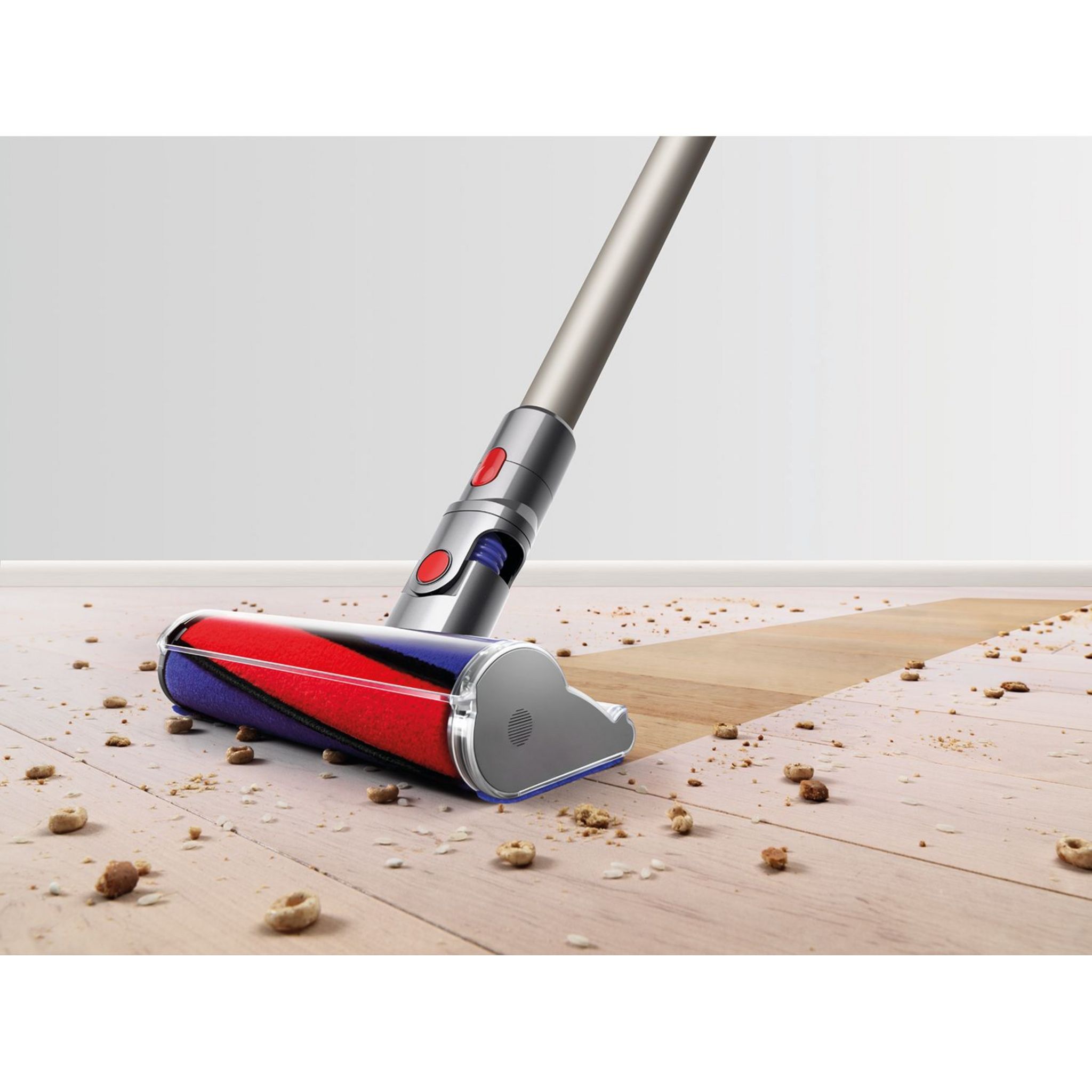Voir la diapositive 5 : DYSON Aspirateur balai V8 Parquet