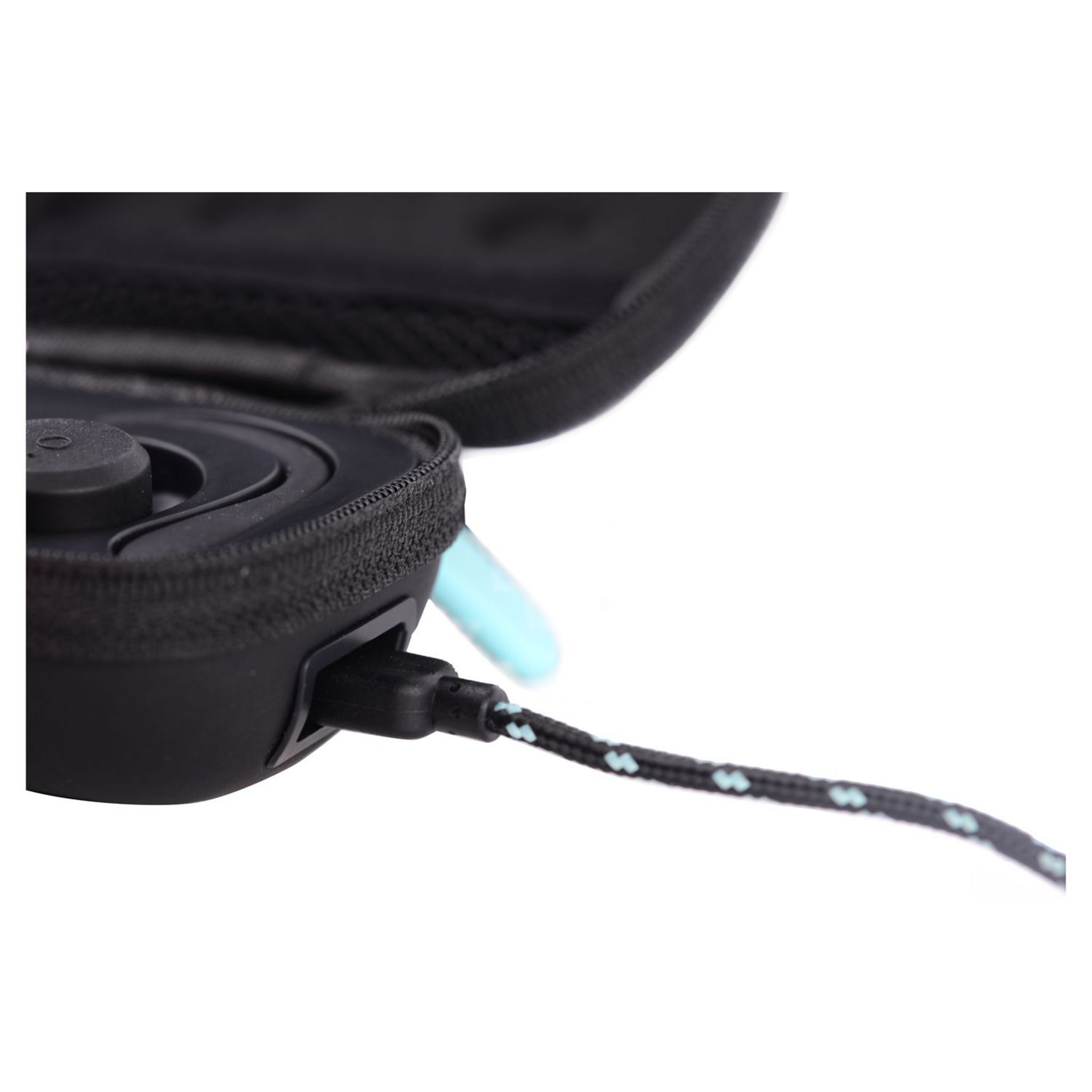 Voir la diapositive 2 : QILIVE Écouteurs sport Bluetooth avec étui de recharge - Noir - 150089 Q.1463