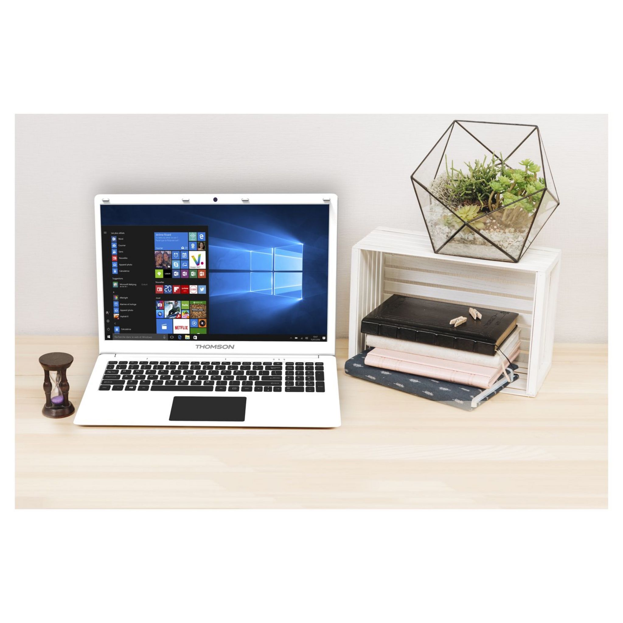 Voir la diapositive 3 : THOMSON Ordinateur portable Classic Notebook NEO17C-8WH1T 17.3 pouces Blanc