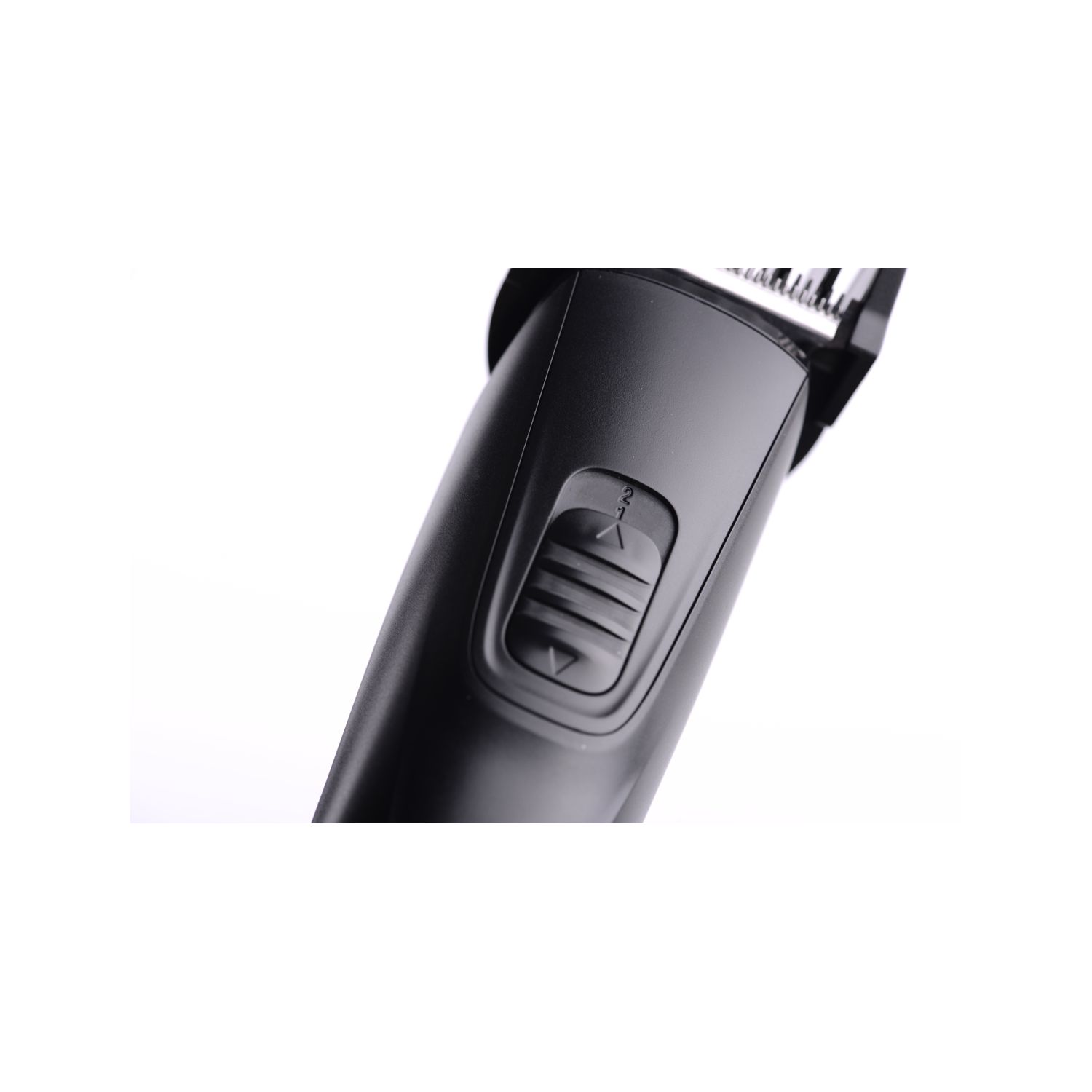 Voir la diapositive 4 : QILIVE Tondeuse barbe multifonction 146000 - Noir
