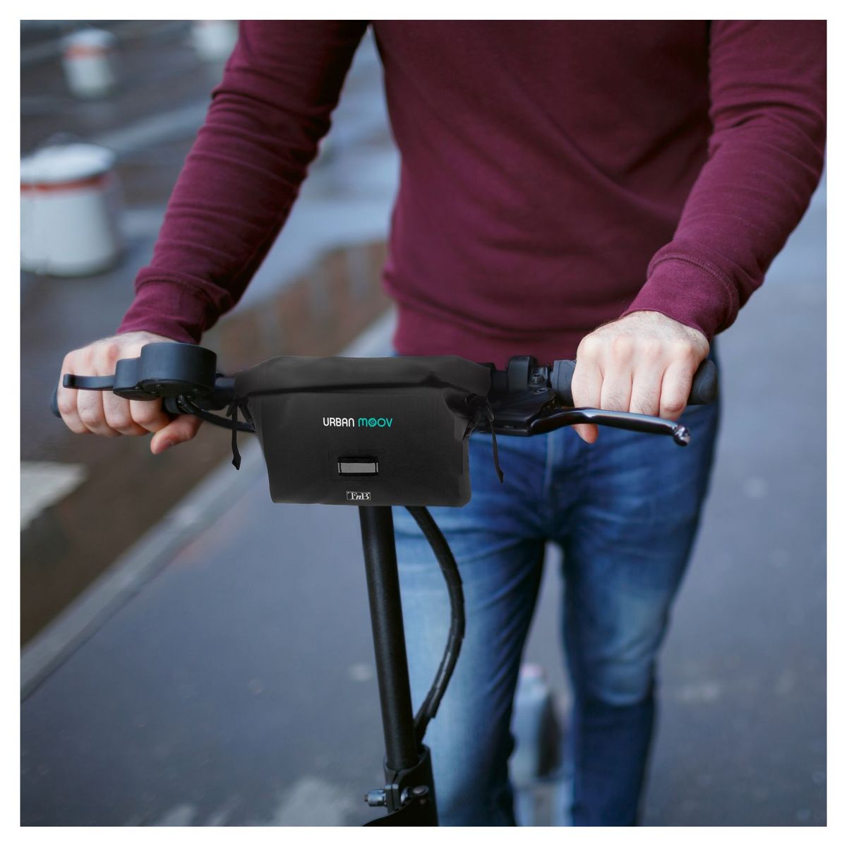 TNB Sacoche Urban Moove avec fixation pour trottinette - Noir