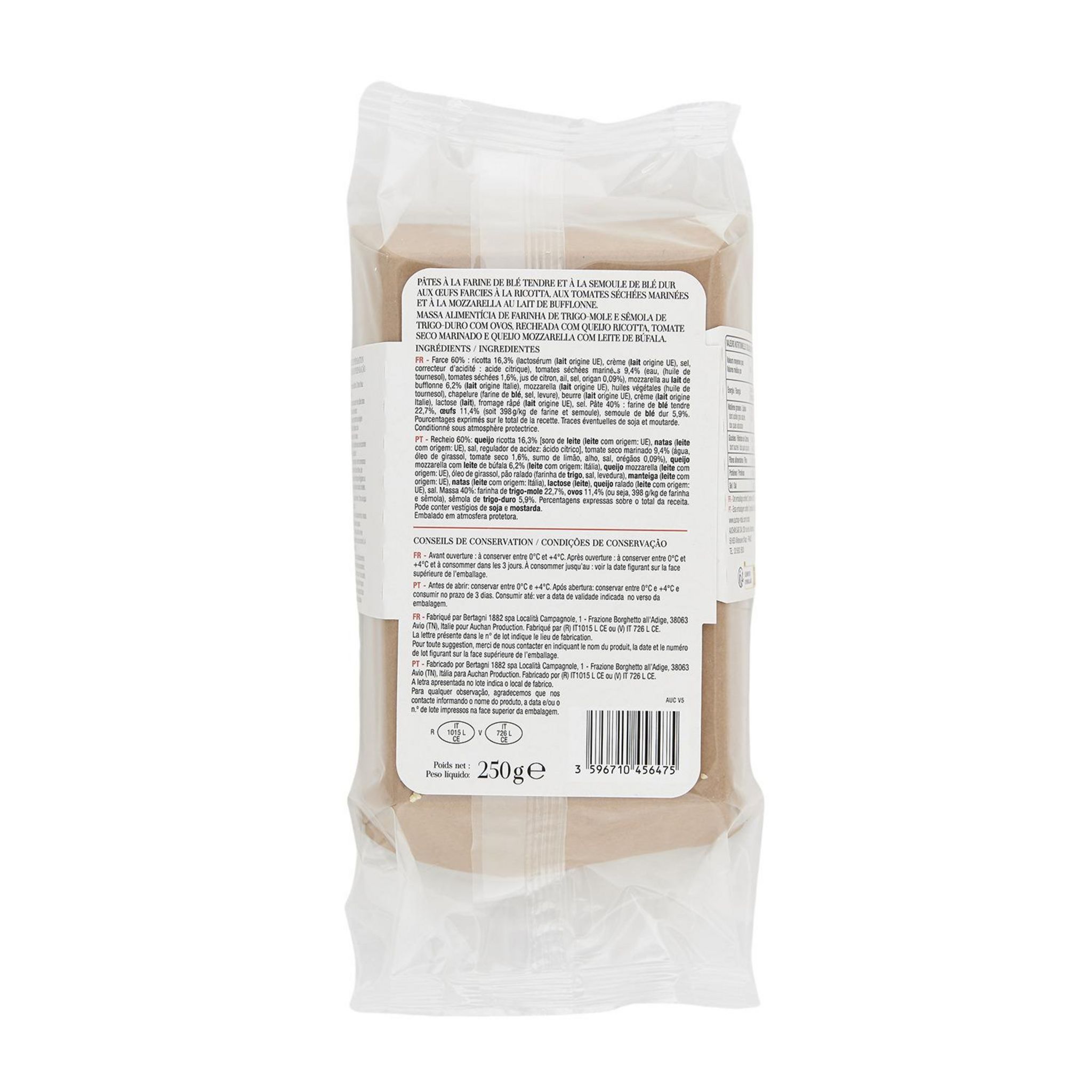 Voir la diapositive 3 : AUCHAN TAVOLA IN ITALIA Mezzelune aux tomates séchées et mozzarella 2 parts 250g