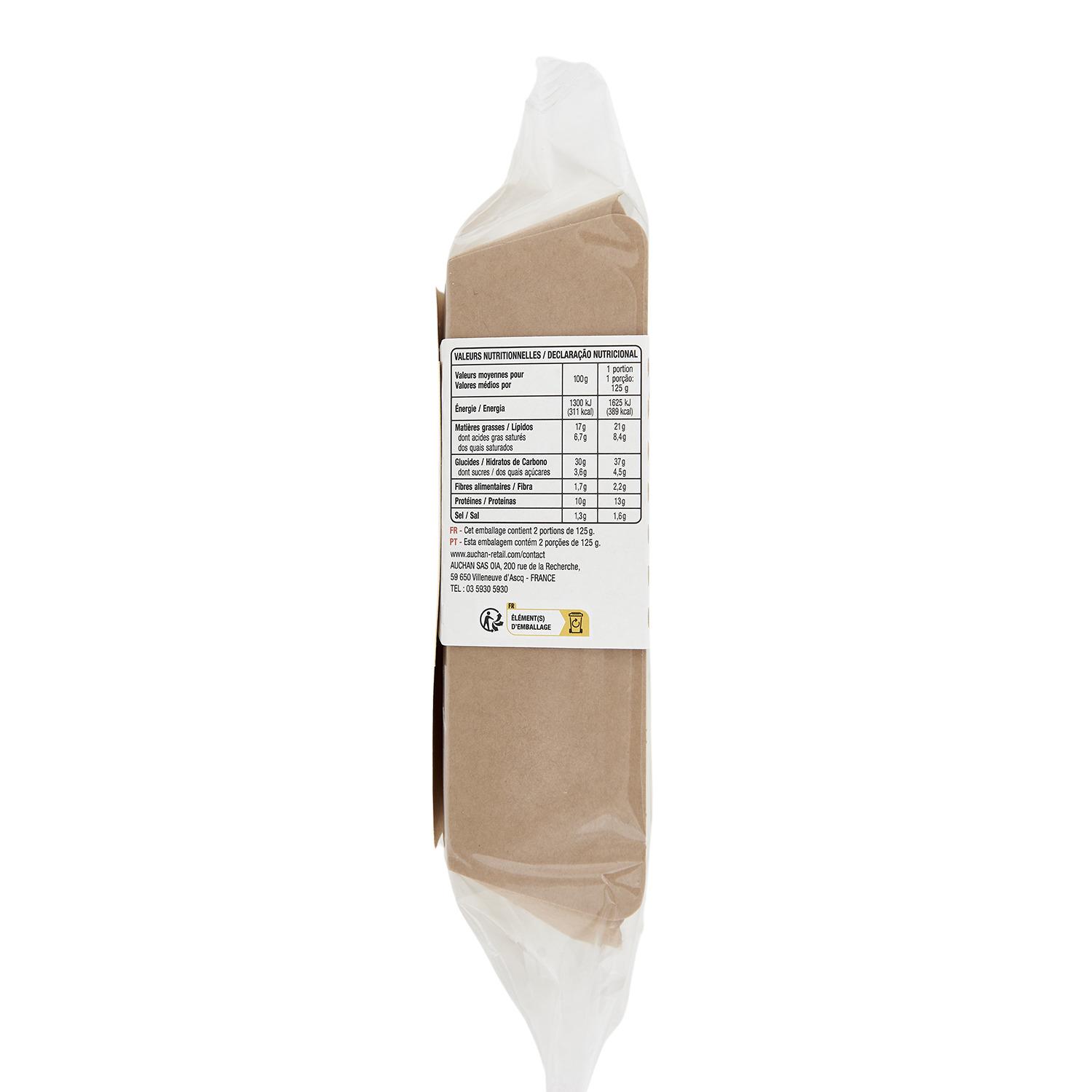 Voir la diapositive 4 : AUCHAN TAVOLA IN ITALIA Mezzelune aux tomates séchées et mozzarella 2 parts 250g