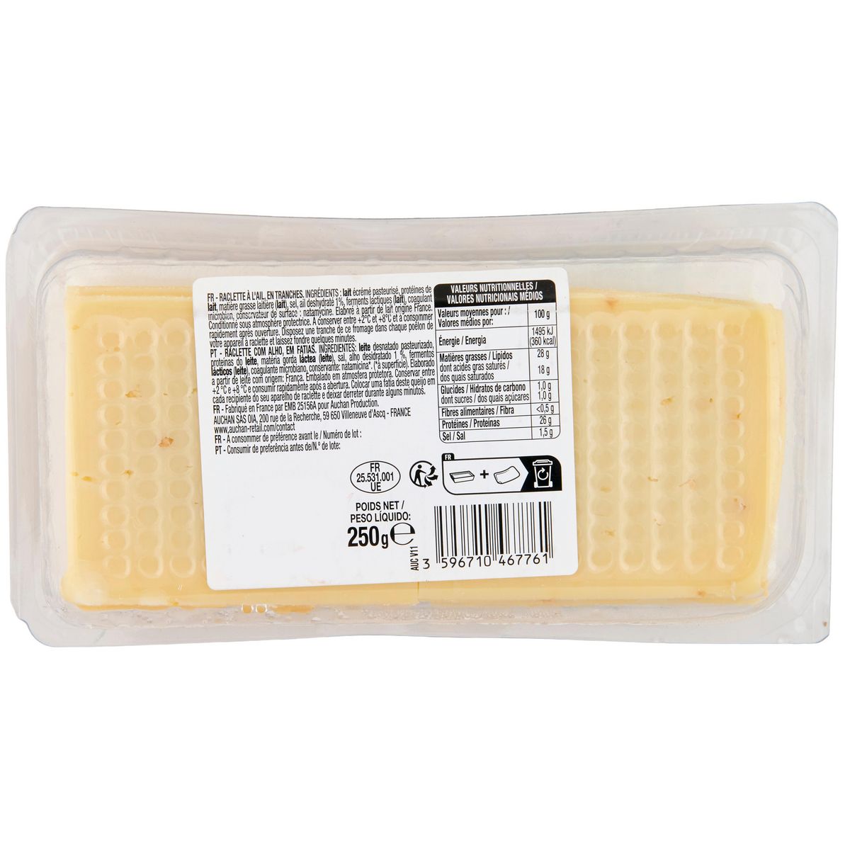 AUCHAN Fromage à raclette à l'ail 2/3 parts 250g