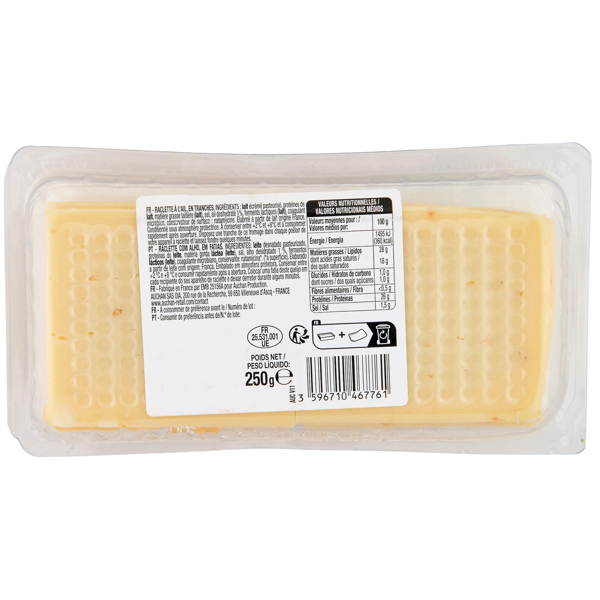 Voir la diapositive 3 : AUCHAN Fromage à raclette à l'ail 2/3 parts 250g