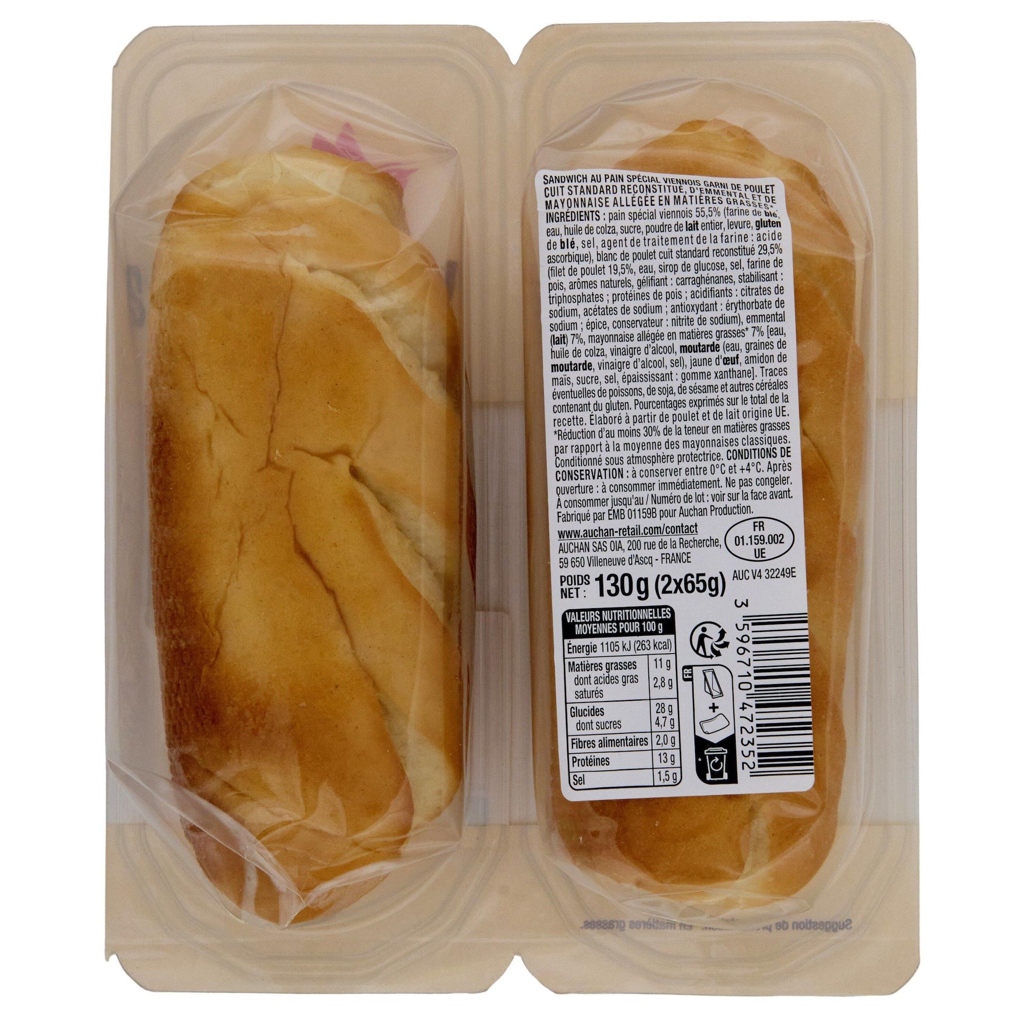 Voir la diapositive 2 : AUCHAN Mini sandwichs Viennois au poulet emmental 2 pièces 130g
