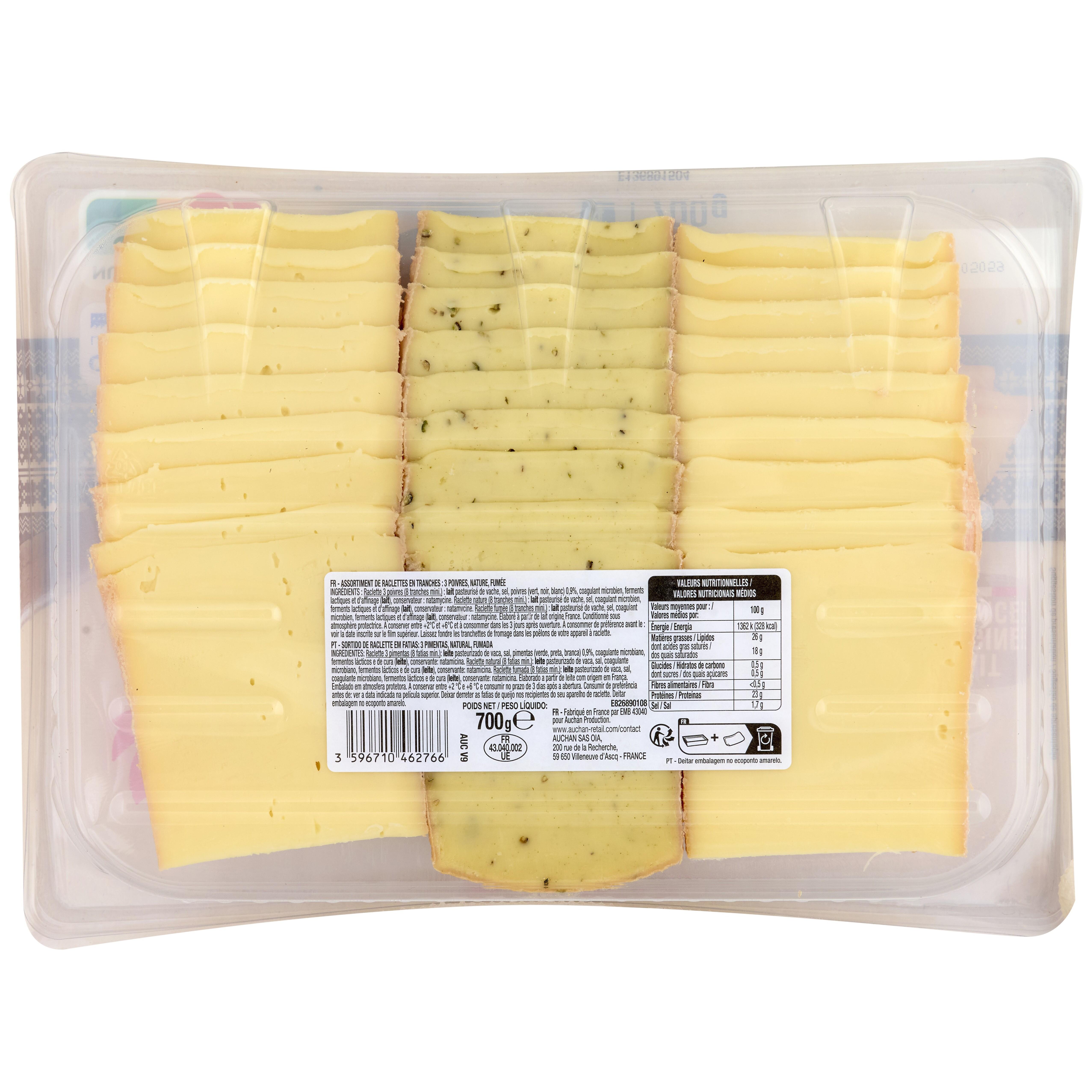Voir la diapositive 3 : AUCHAN Fromage à raclette trio poivre nature fumé 4/6 parts 700g
