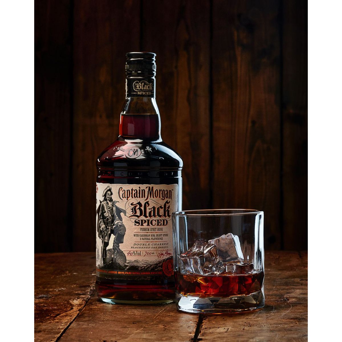 CAPTAIN MORGAN Black Spiced Rhum brun 40% 70cl