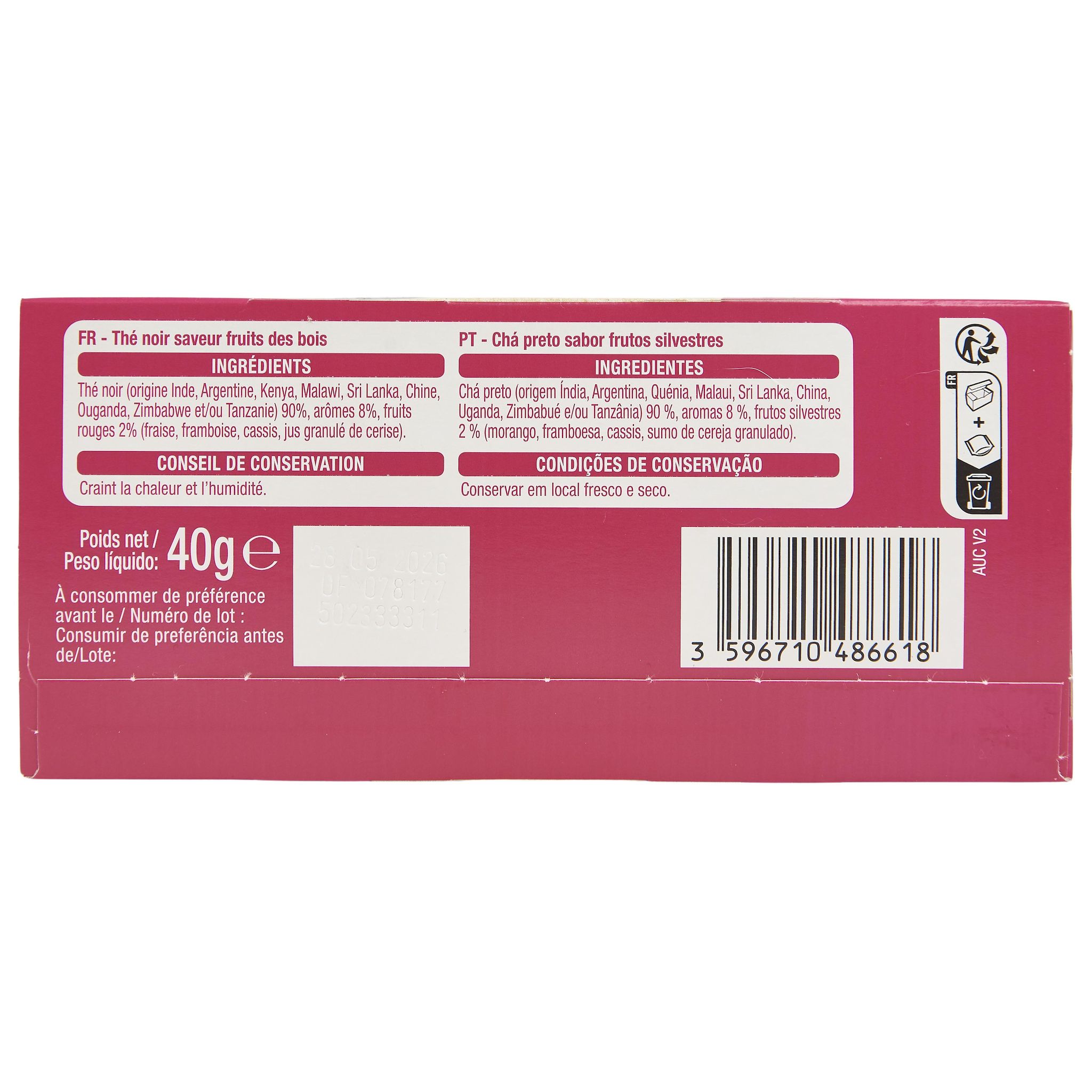 Voir la diapositive 2 : AUCHAN Thé noir saveur fruits des bois 25 sachets 40g