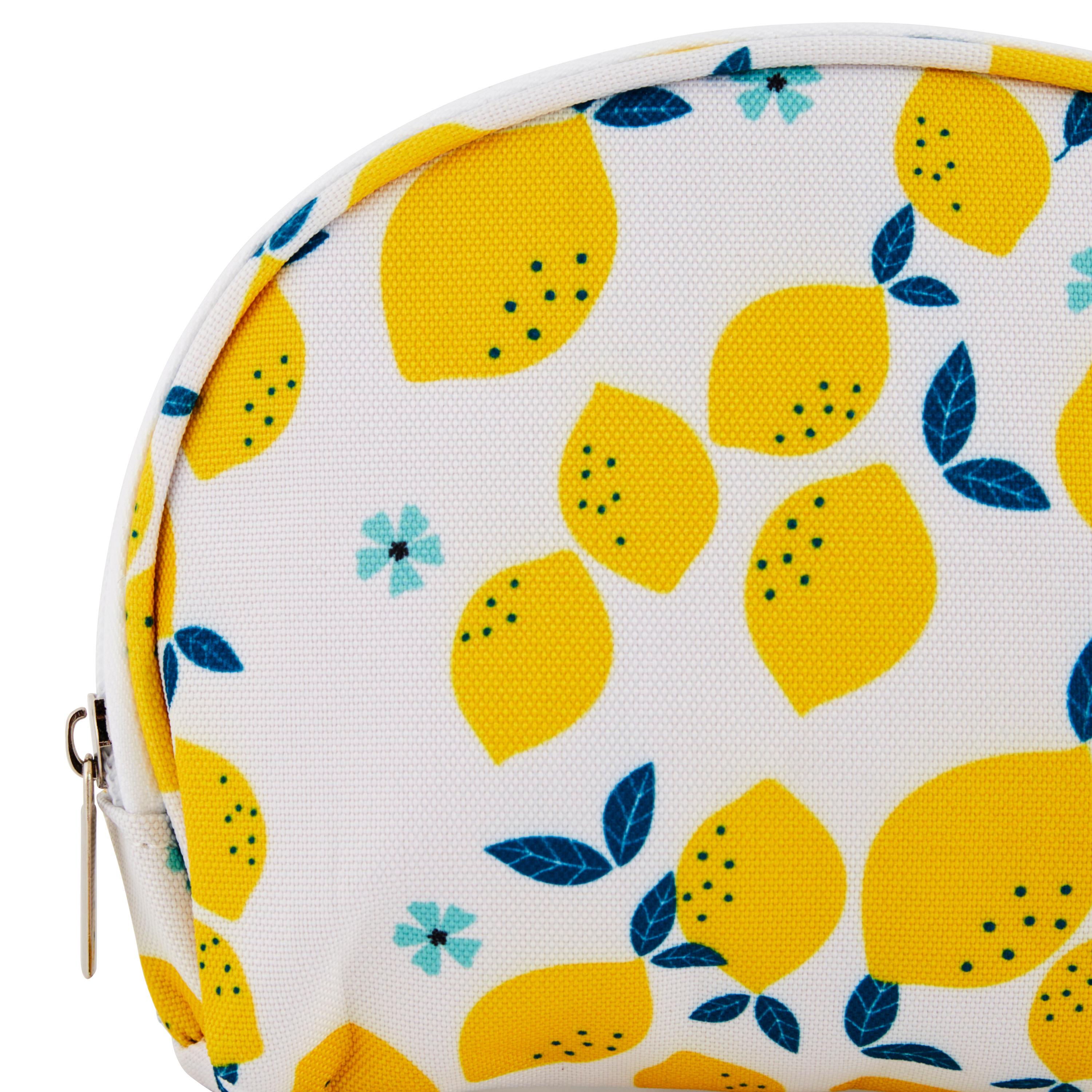 Voir la diapositive 5 : COSMIA Trousse de maquillage 1 pièce