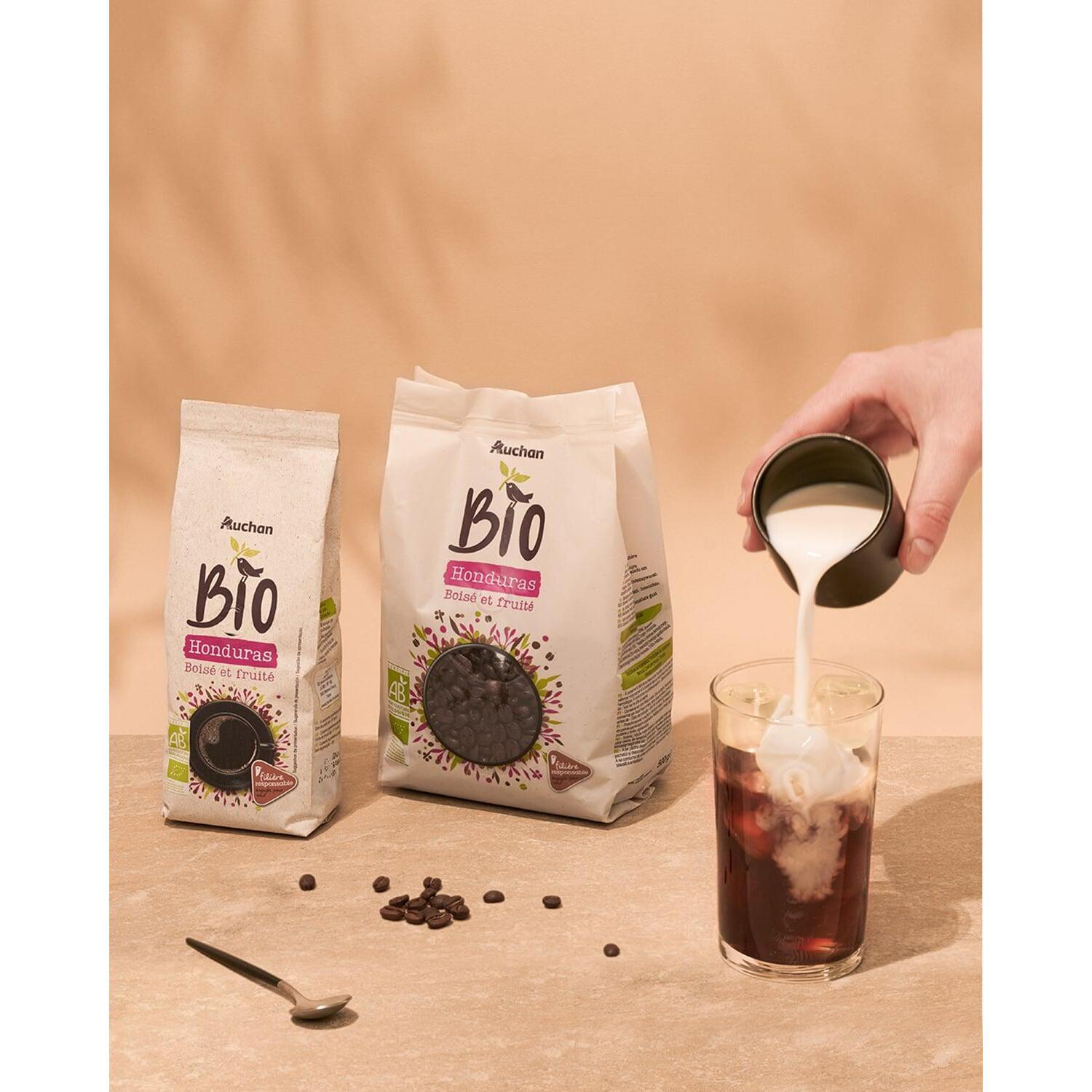 Voir la diapositive 2 : AUCHAN BIO CULTIVONS LE BON Café en grains Honduras boisé et fruité 500g