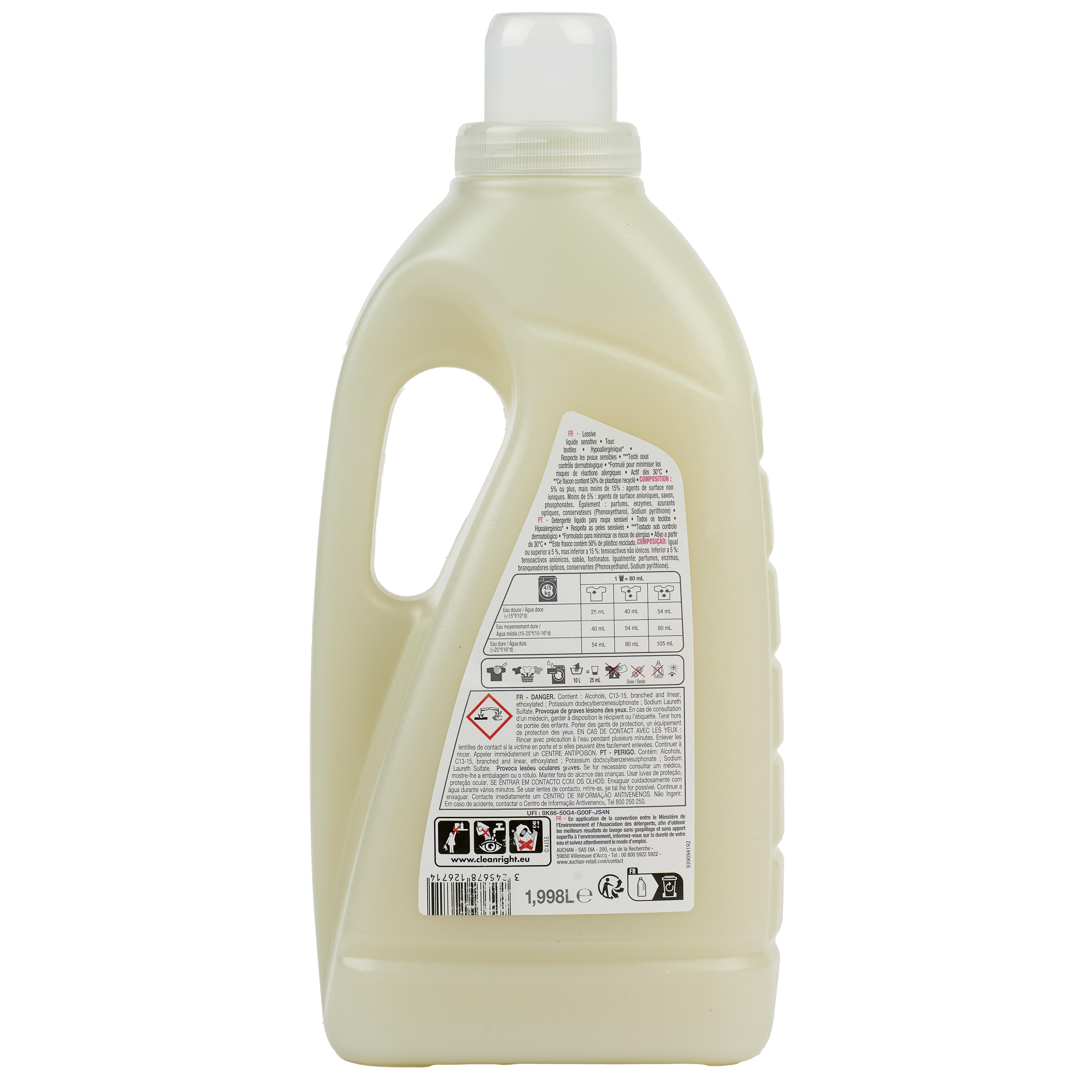 Voir la diapositive 2 : AUCHAN Lessive liquide Hypoallergénique Sensitive 37 lavages 2l