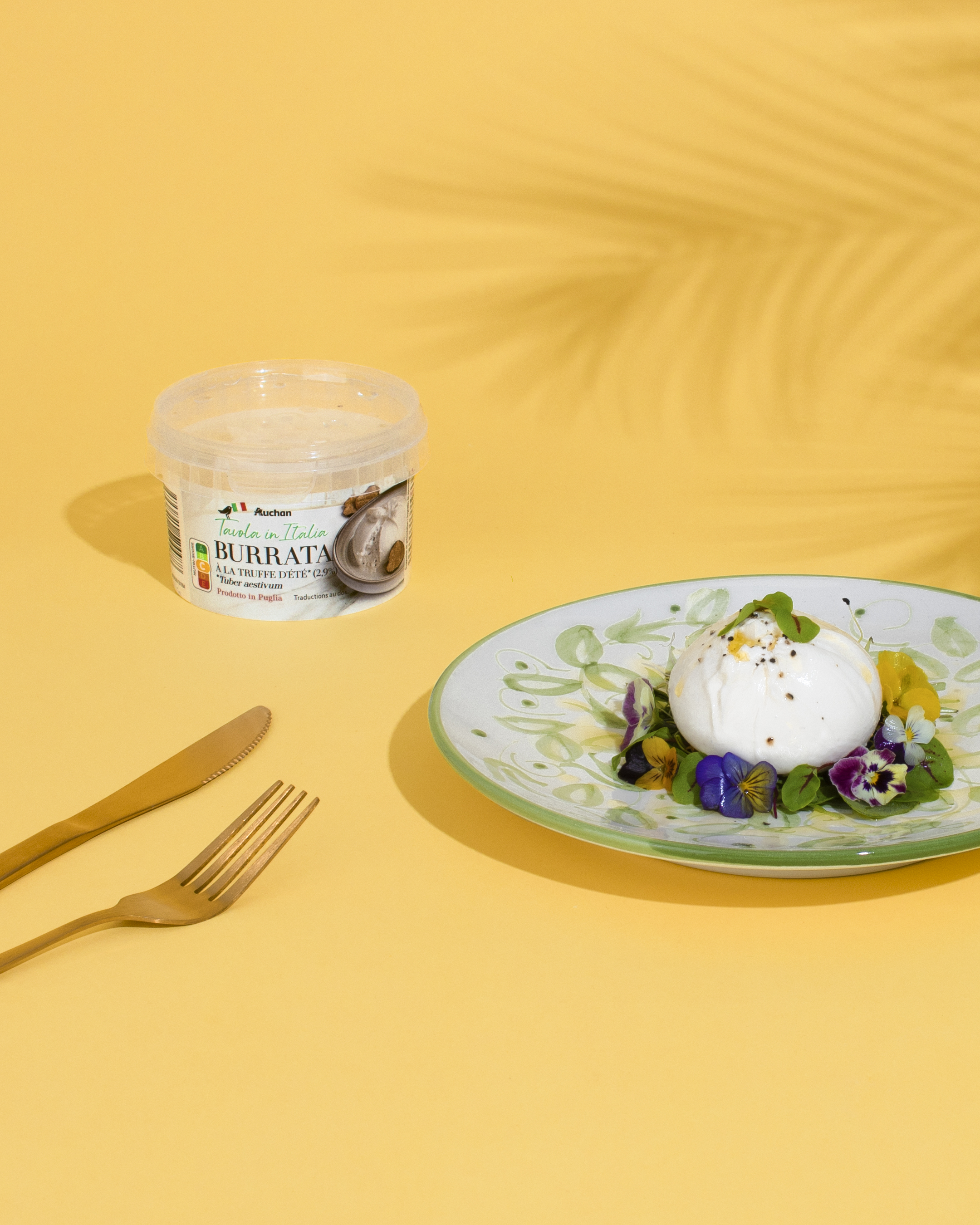 Voir la diapositive 2 : AUCHAN TAVOLA IN ITALIA Burrata à la truffe d'été 100g