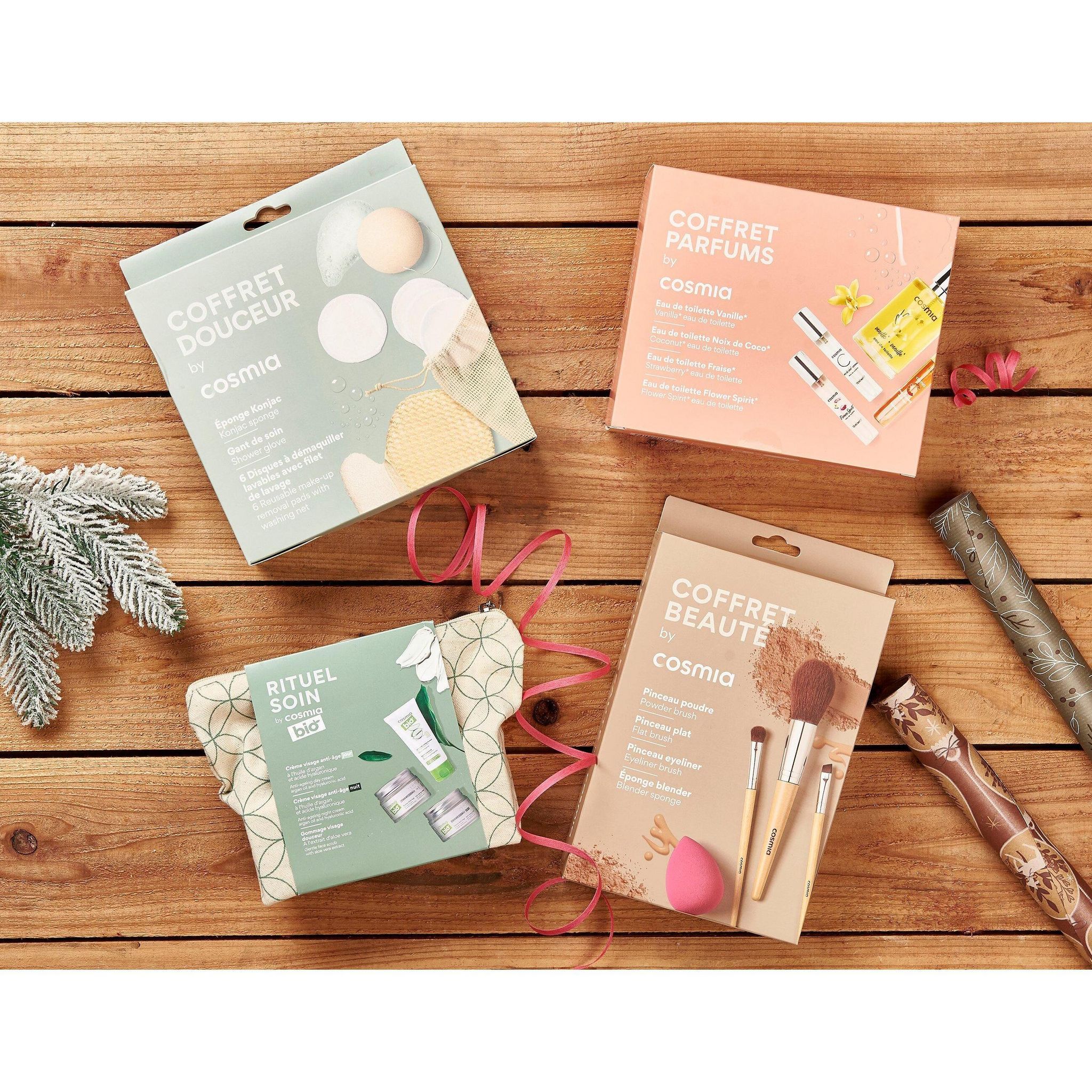 Voir la diapositive 2 : COSMIA Coffret douceur soins beauté 1 éponge + 1 gant de soin + 6 disques à démaquiller 3 pièces