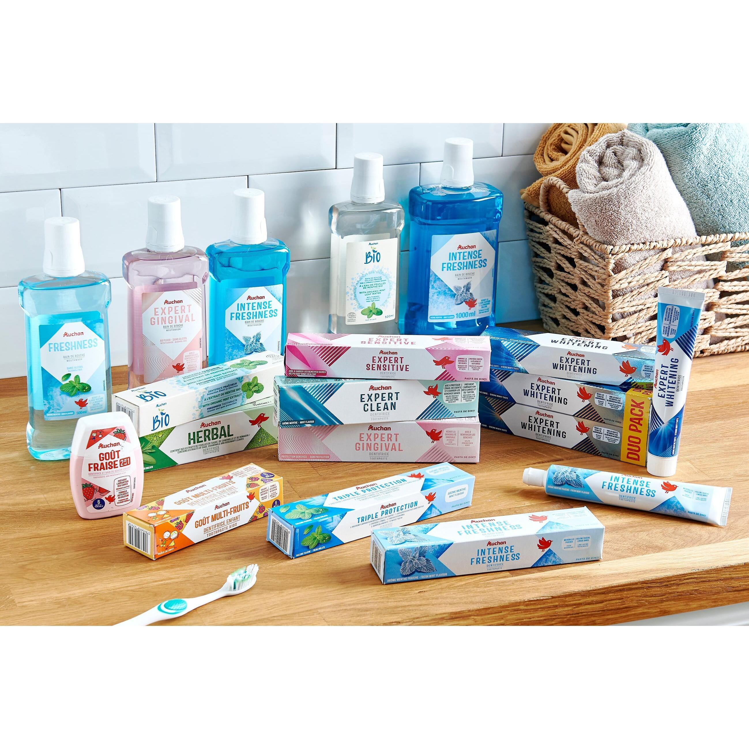 Voir la diapositive 2 : AUCHAN Dentifrice expert blancheur intense 2x75ml