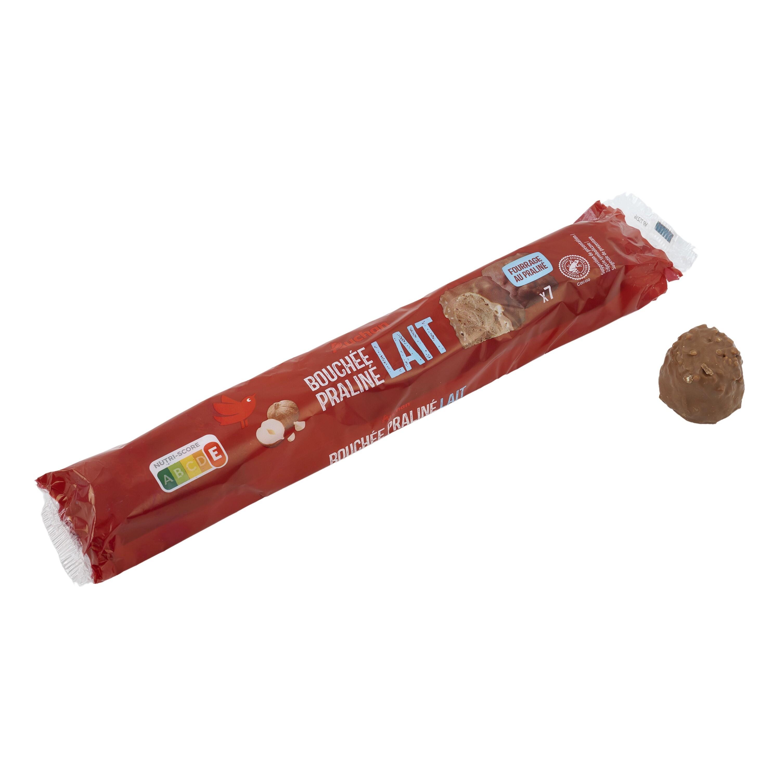 Voir la diapositive 3 : AUCHAN Rochers fourrés au praliné enrobés de chocolat au lait 7 rochers 245g