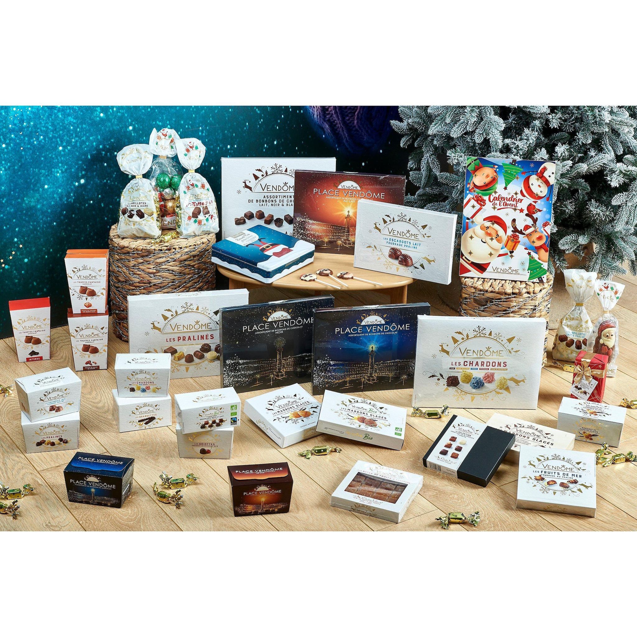 Voir la diapositive 3 : VENDOME Assortiment de bonbons de chocolat au lait, noir et blanc 433g