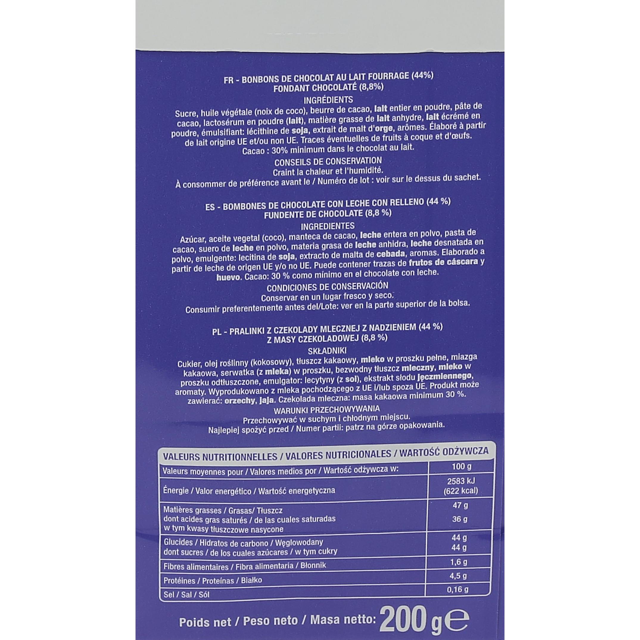 Voir la diapositive 4 : AUCHAN Les fondants au chocolat au lait 16 bonbons 200g