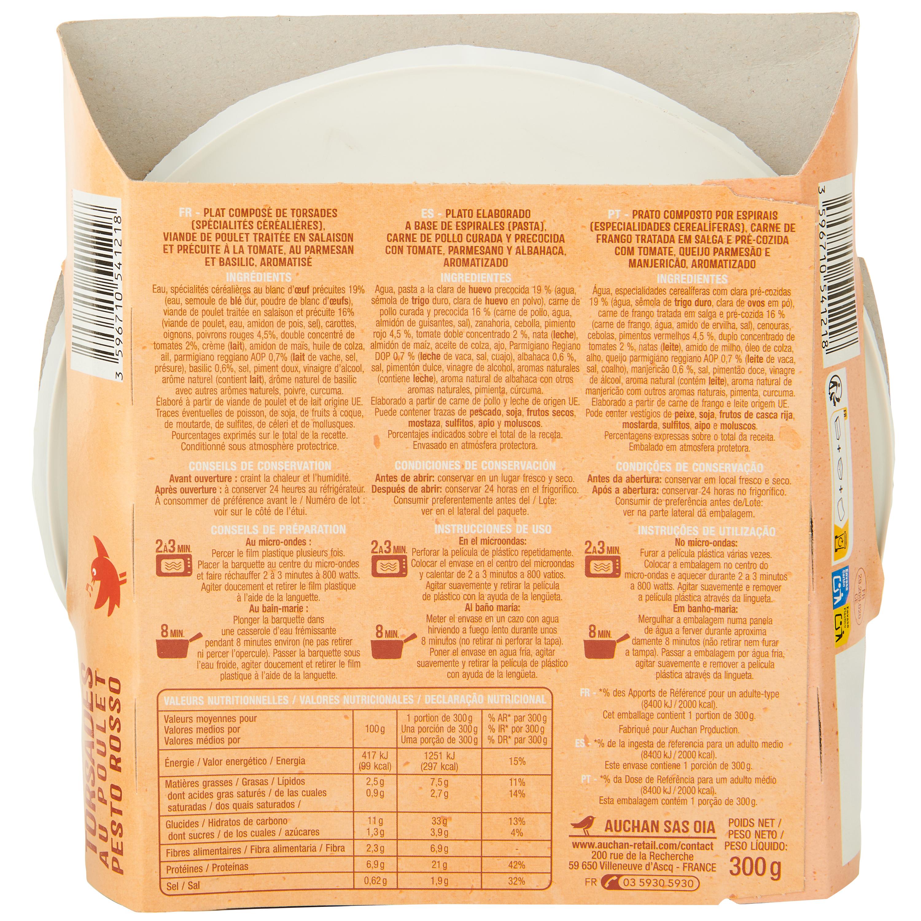 Voir la diapositive 2 : AUCHAN Torsades au poulet sauce pesto rosso barquette 1 portion 300g