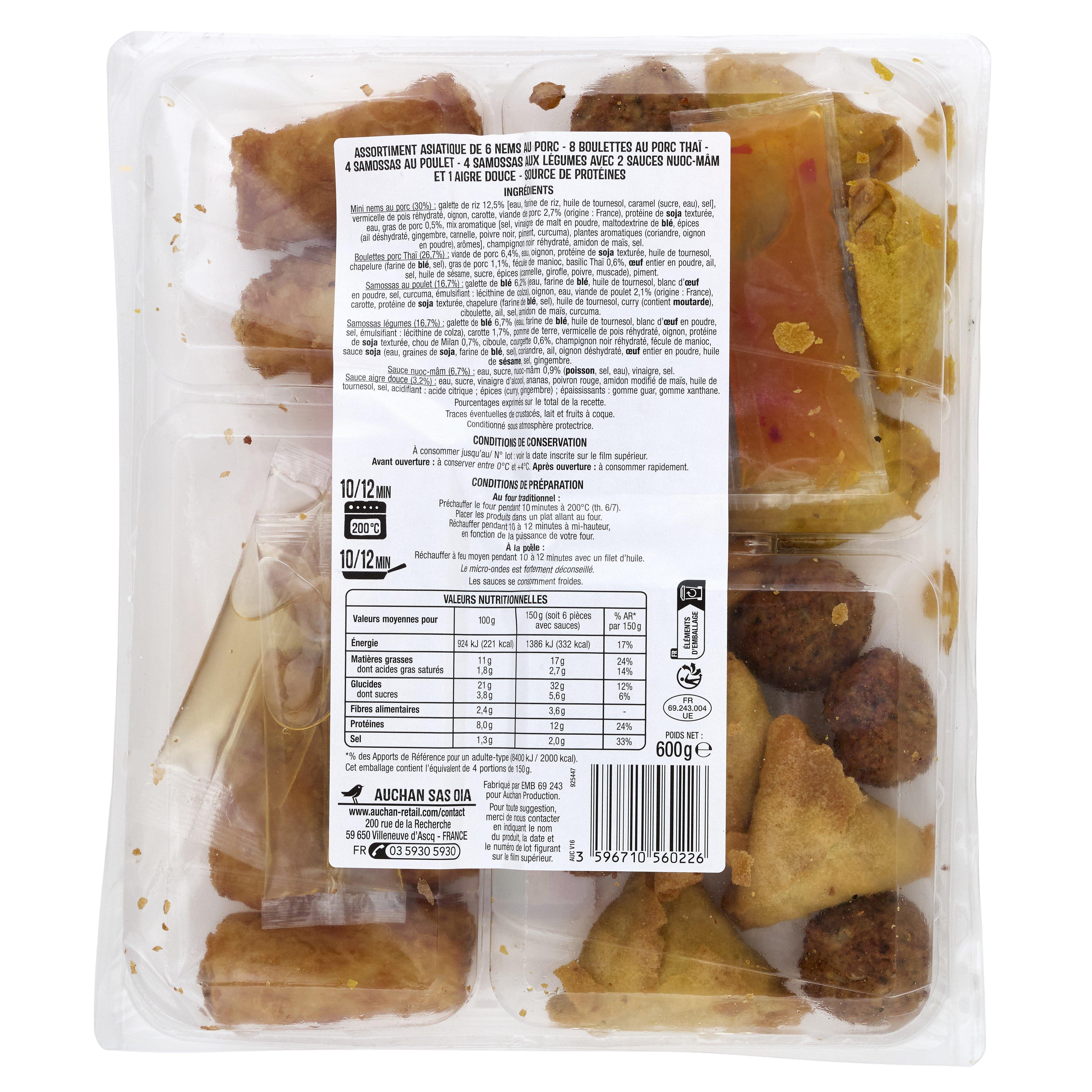 Voir la diapositive 2 : AUCHAN Assortiment asiatique avec 2 sauces au nuoc-mâm et 1 sauce aigre-douce 22 pièces 600g