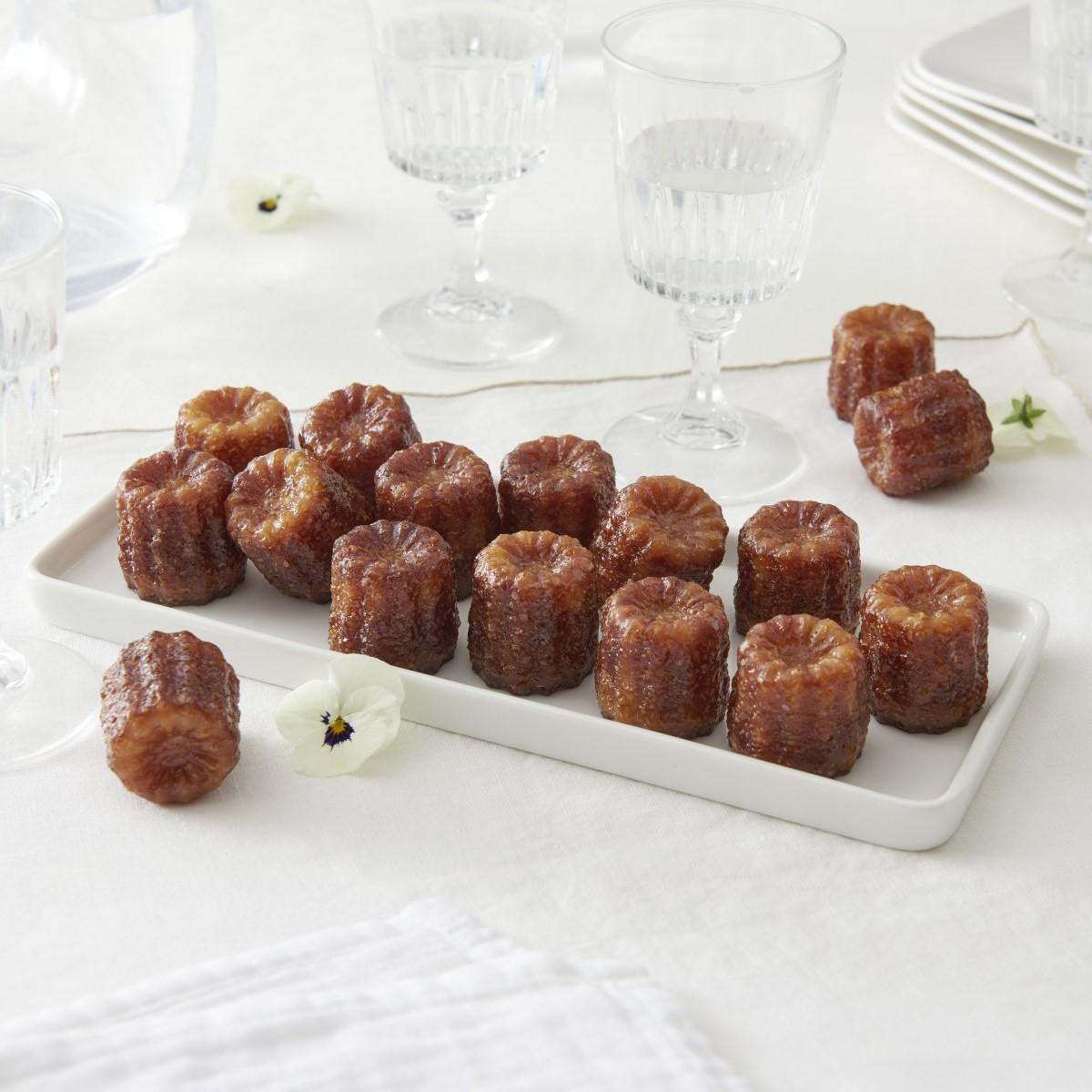 SERVICE TRAITEUR Mini cannelés 80 pièces 1360g