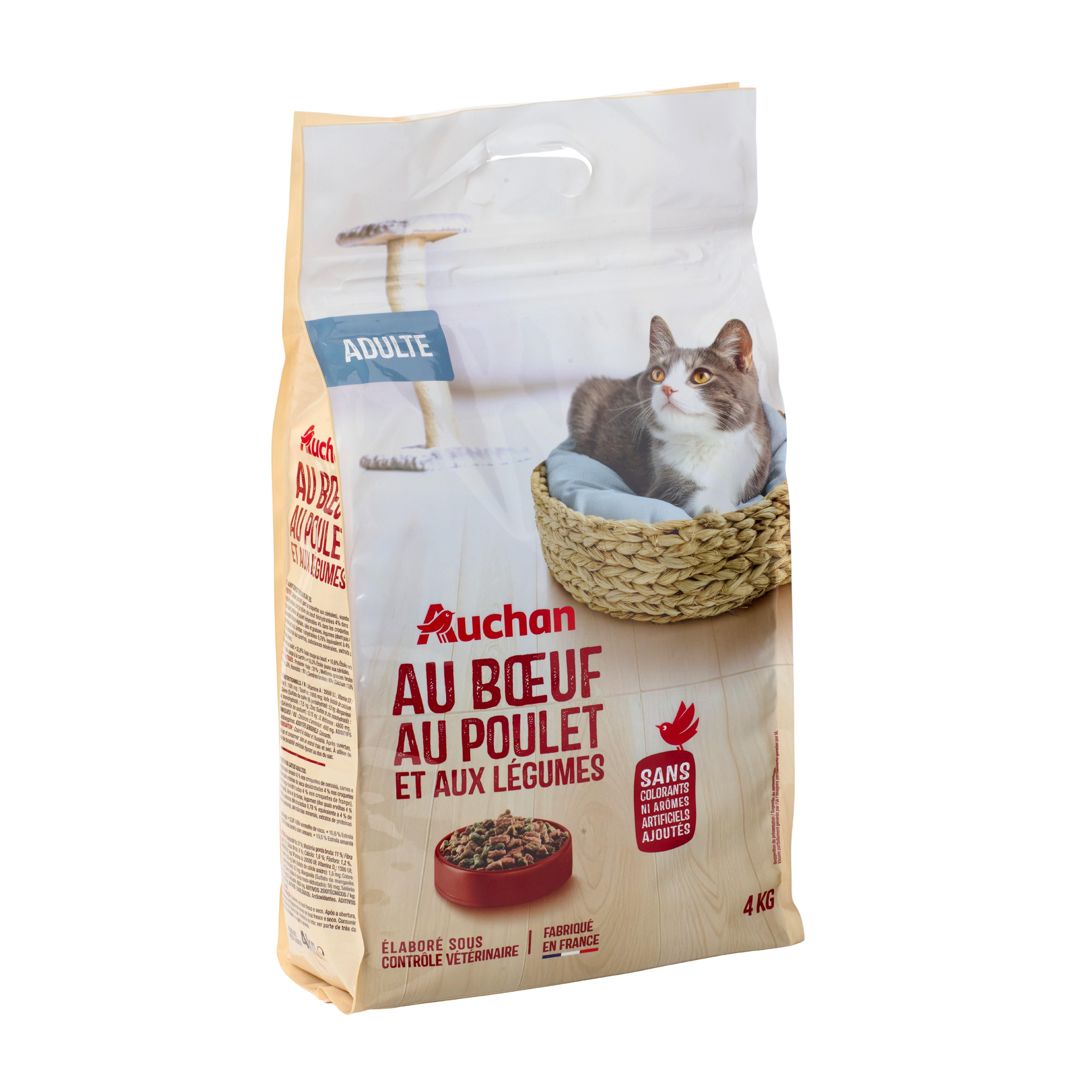 Voir la diapositive 2 : AUCHAN Croquettes au boeuf au poulet et aux legumes pour chat adulte 4kg