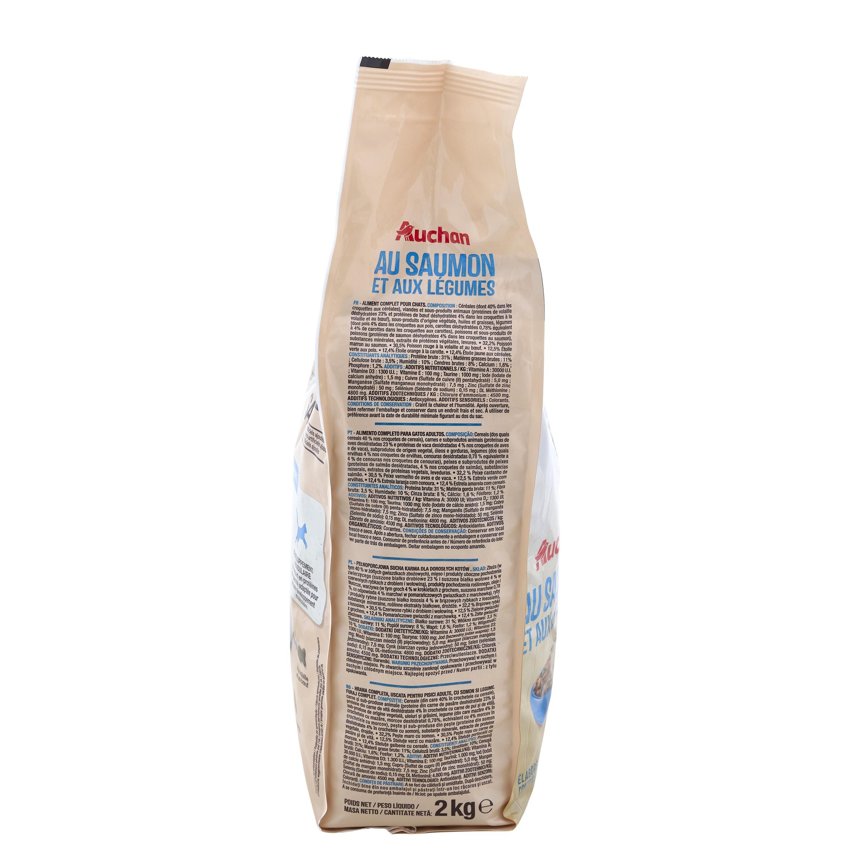 Voir la diapositive 2 : AUCHAN Croquettes au saumon et aux légumes pour chat 2kg