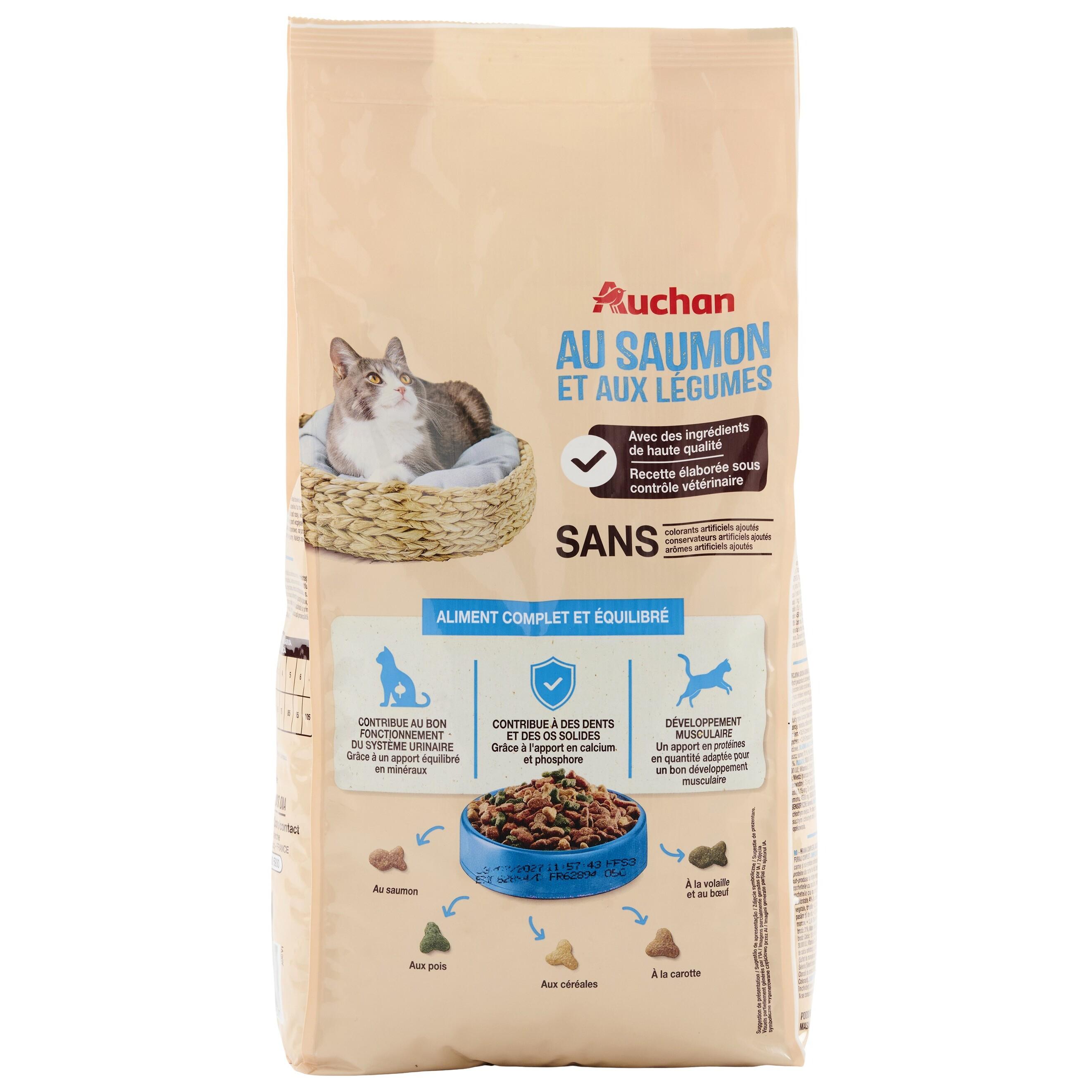 Voir la diapositive 4 : AUCHAN Croquettes au saumon et aux légumes pour chat 2kg