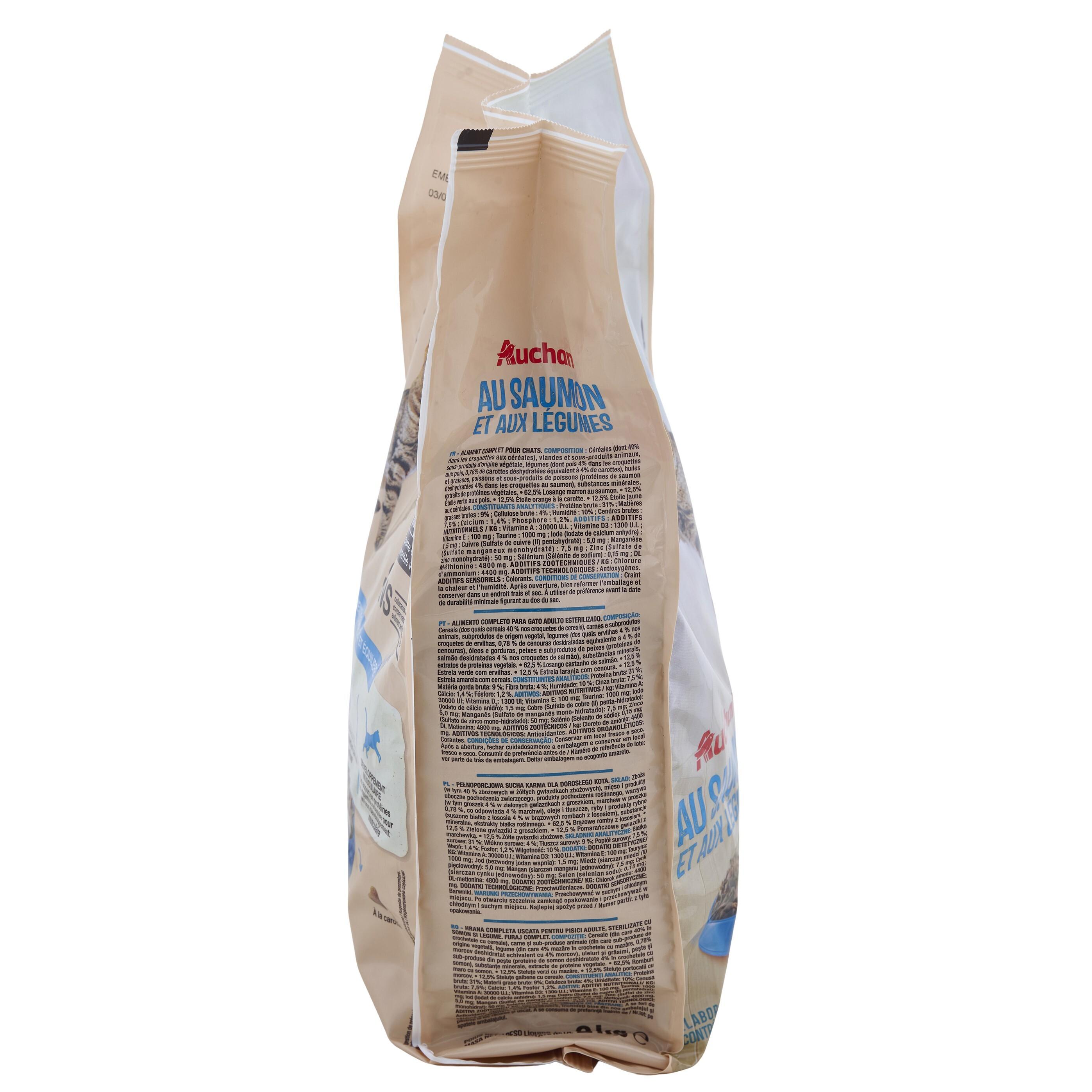 Voir la diapositive 2 : AUCHAN Croquettes au saumon et aux légumes pour chat stérilisé 2kg