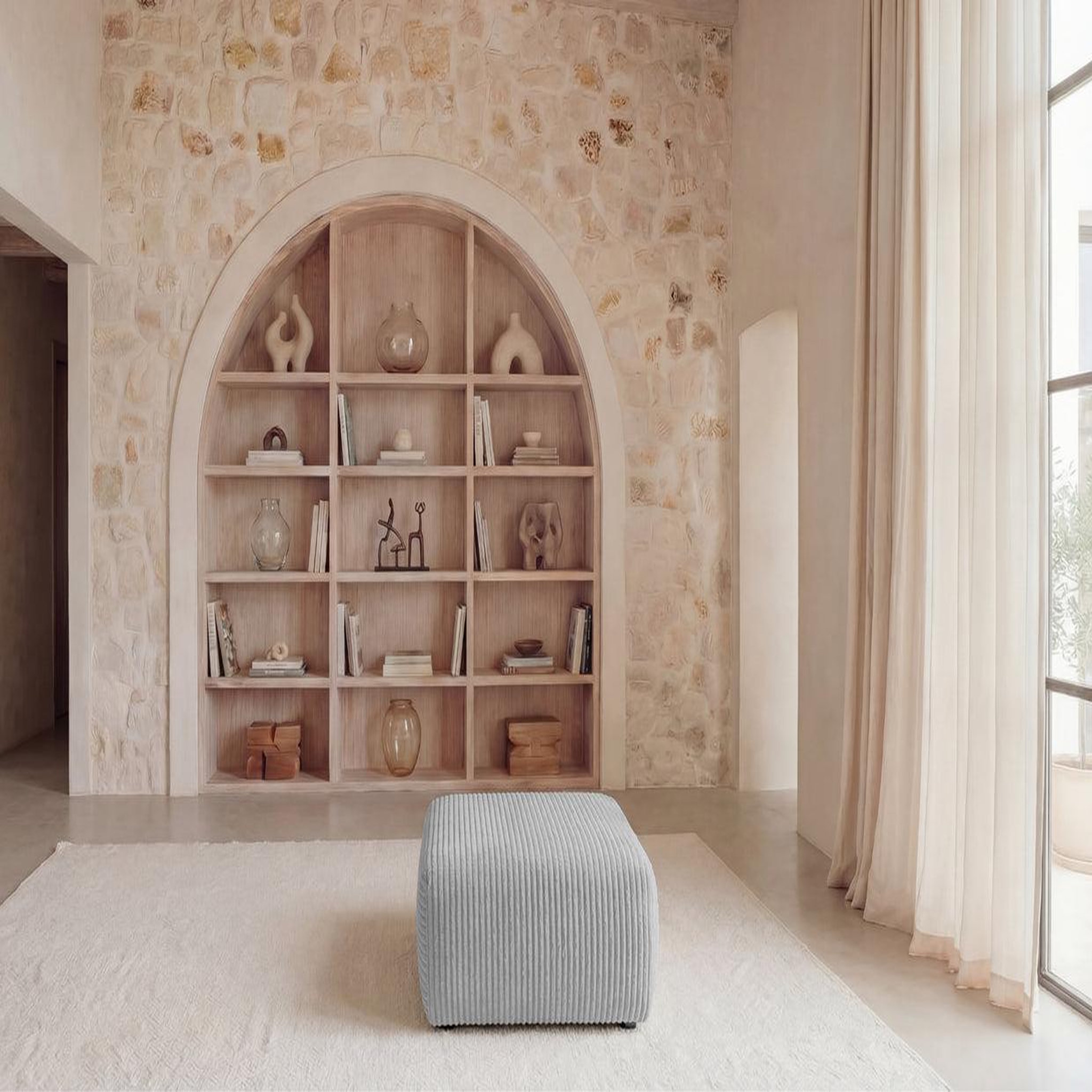 Voir la diapositive 3 : CASANOVA PARIS Elvis - pouf en gros velours côtelé 96x87x44