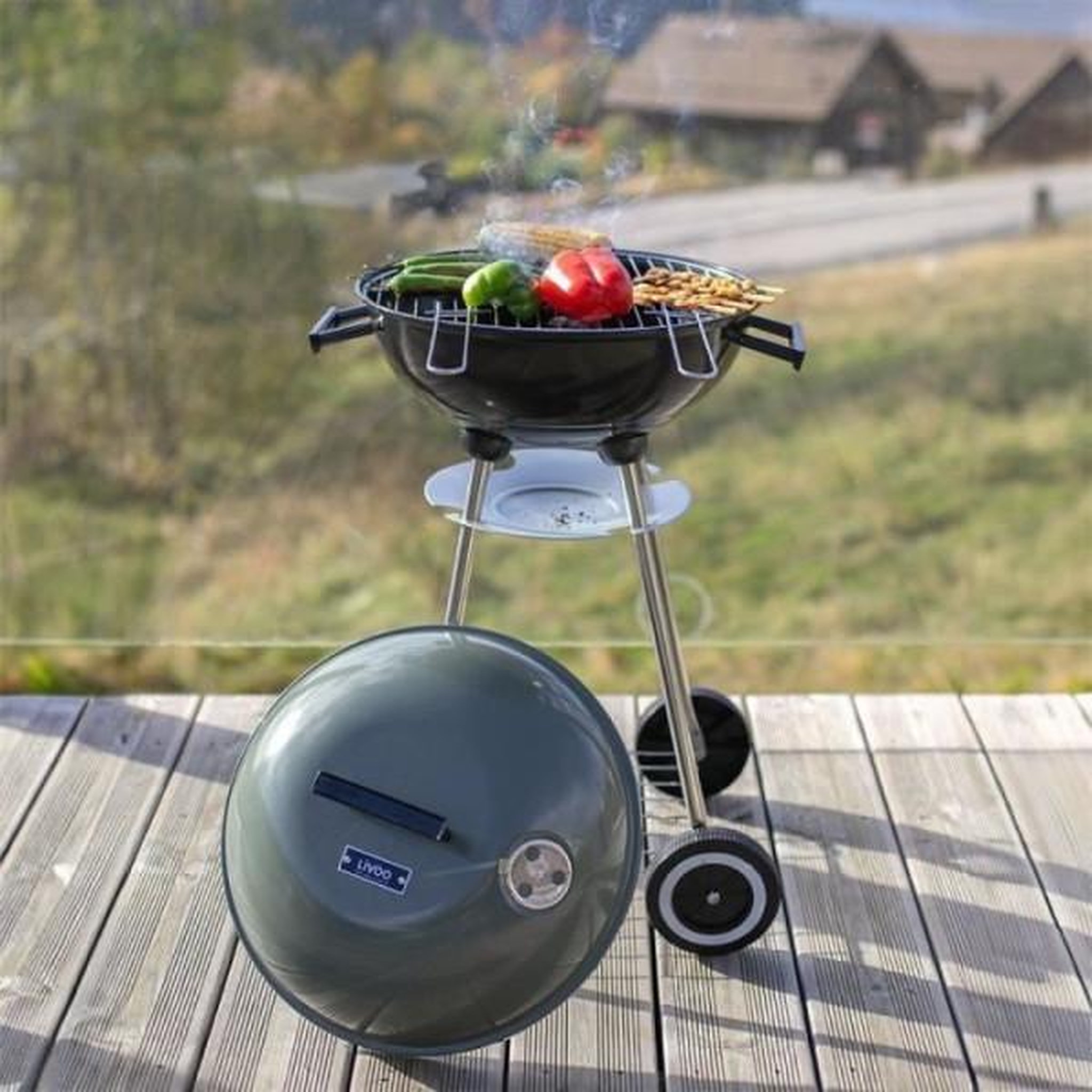 Voir la diapositive 3 : AAAAA Barbecue a charbon - LIVOO - DOC172K - ø41 cm - Grille en acier chromé - Hauteur 69,5 cm - Poignées - 2 roues crantées